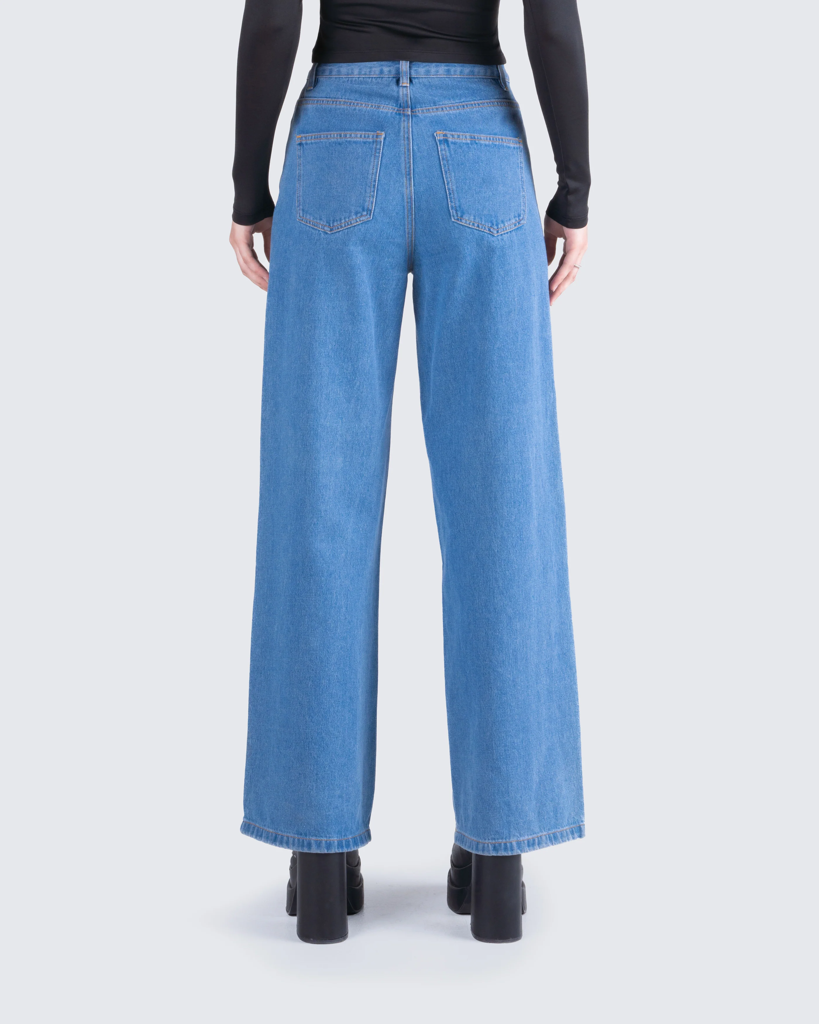 Amelia Distressed Jeans - Image 6