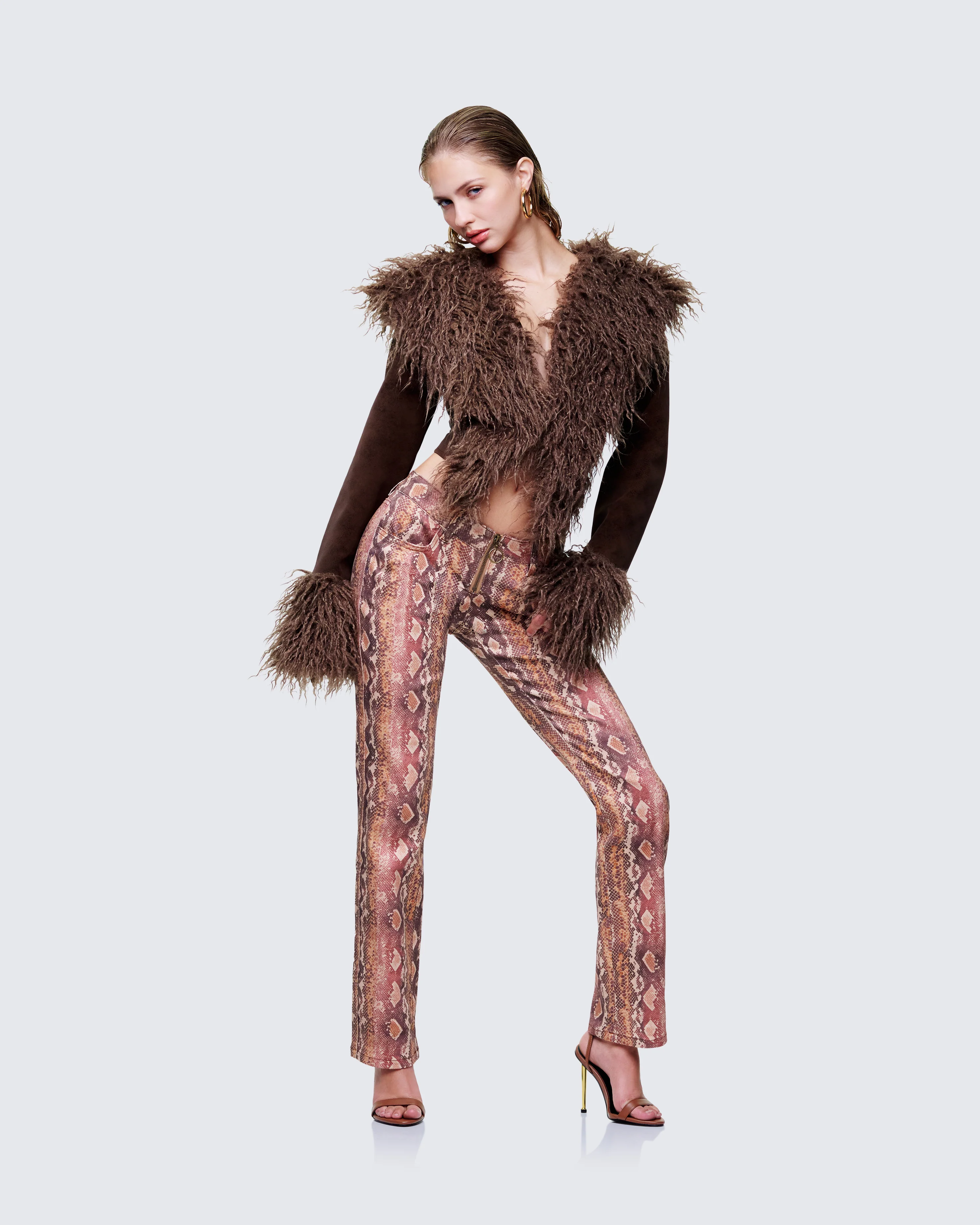 Athena Fur Set  - Image 9