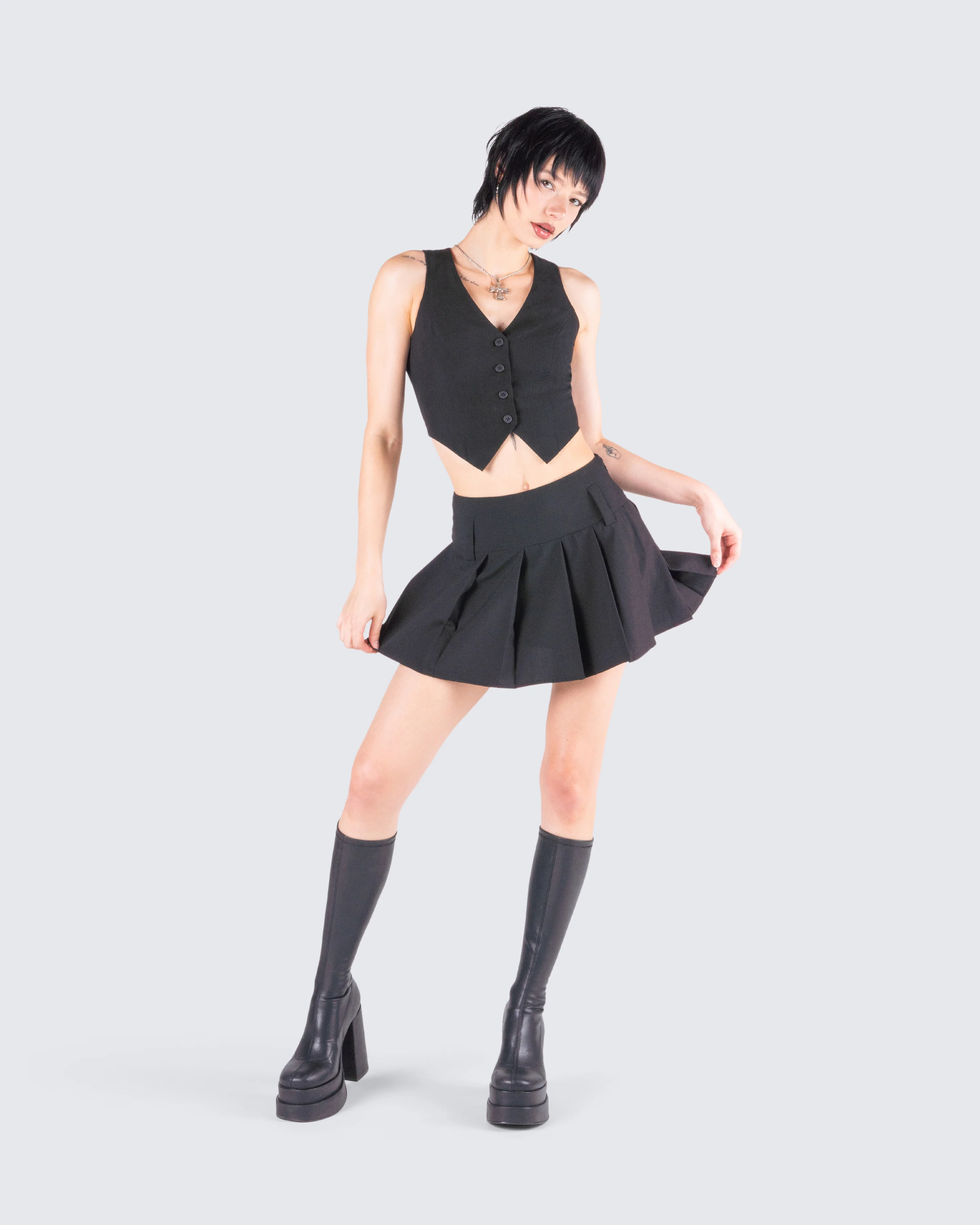 Deb Suited Set - Image 8