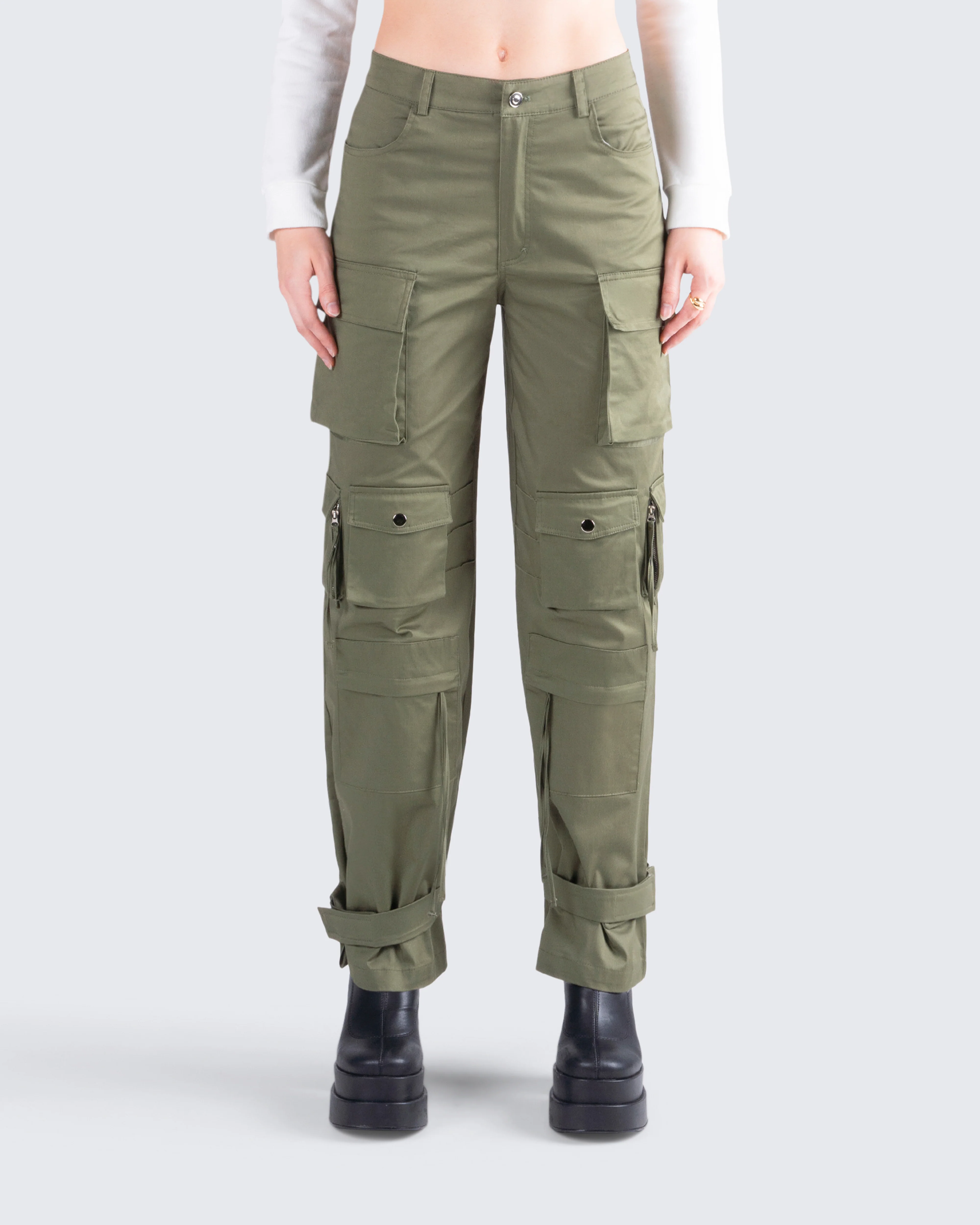 Eleni Olive Utility Pocket Pant - Image 4