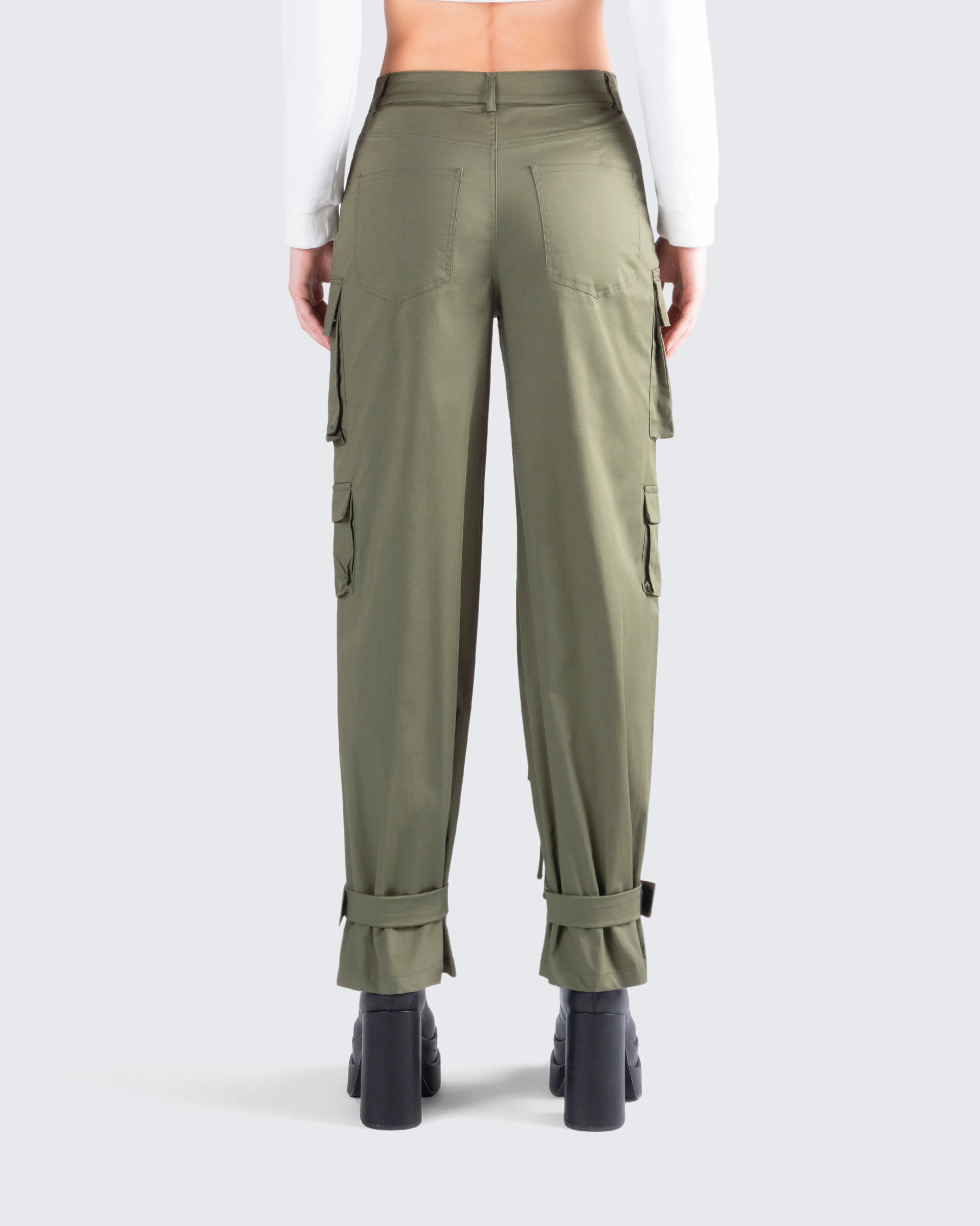 Eleni Olive Utility Pocket Pant - Image 7