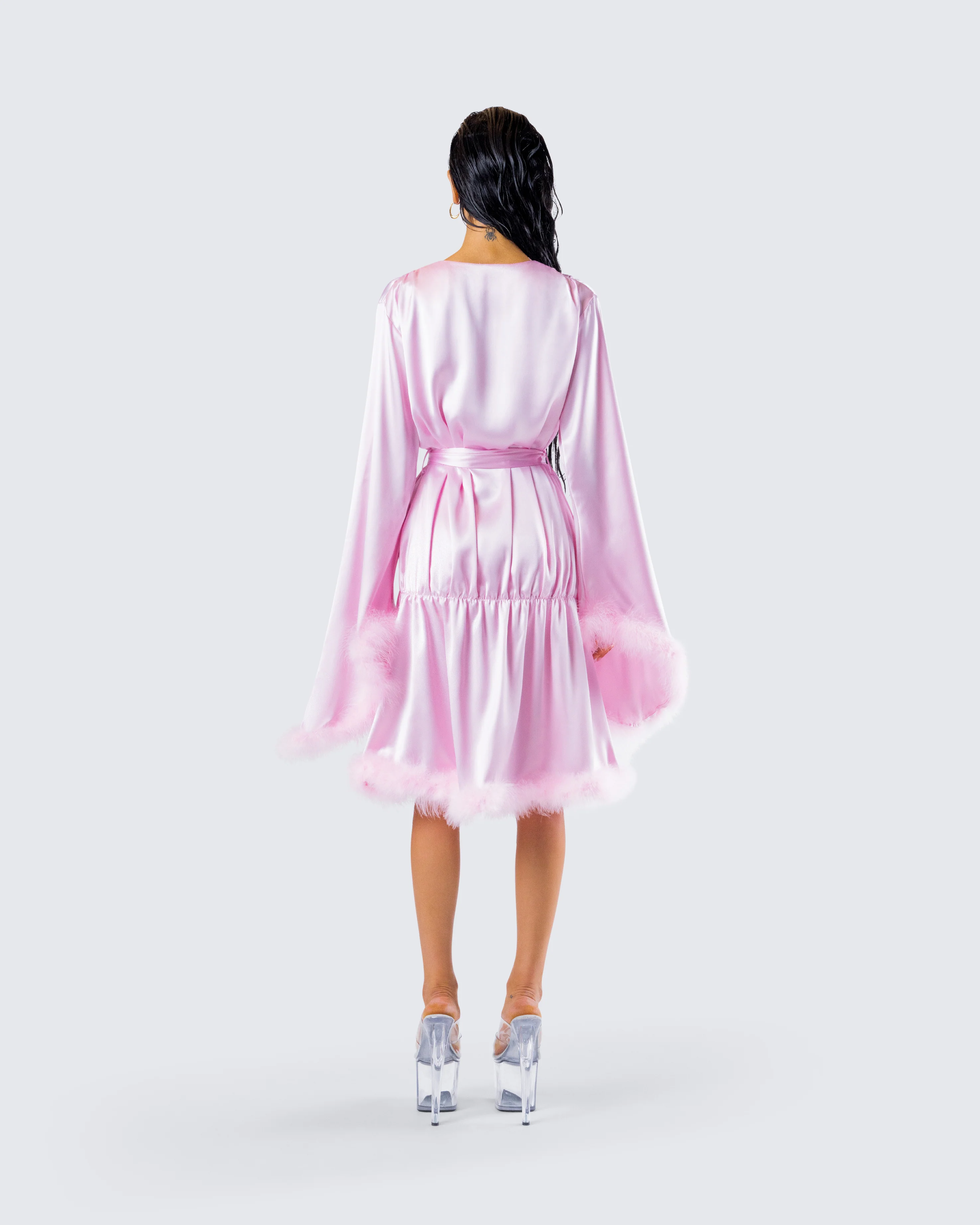 Evalie Pink Feather Trim Robe - Image 7