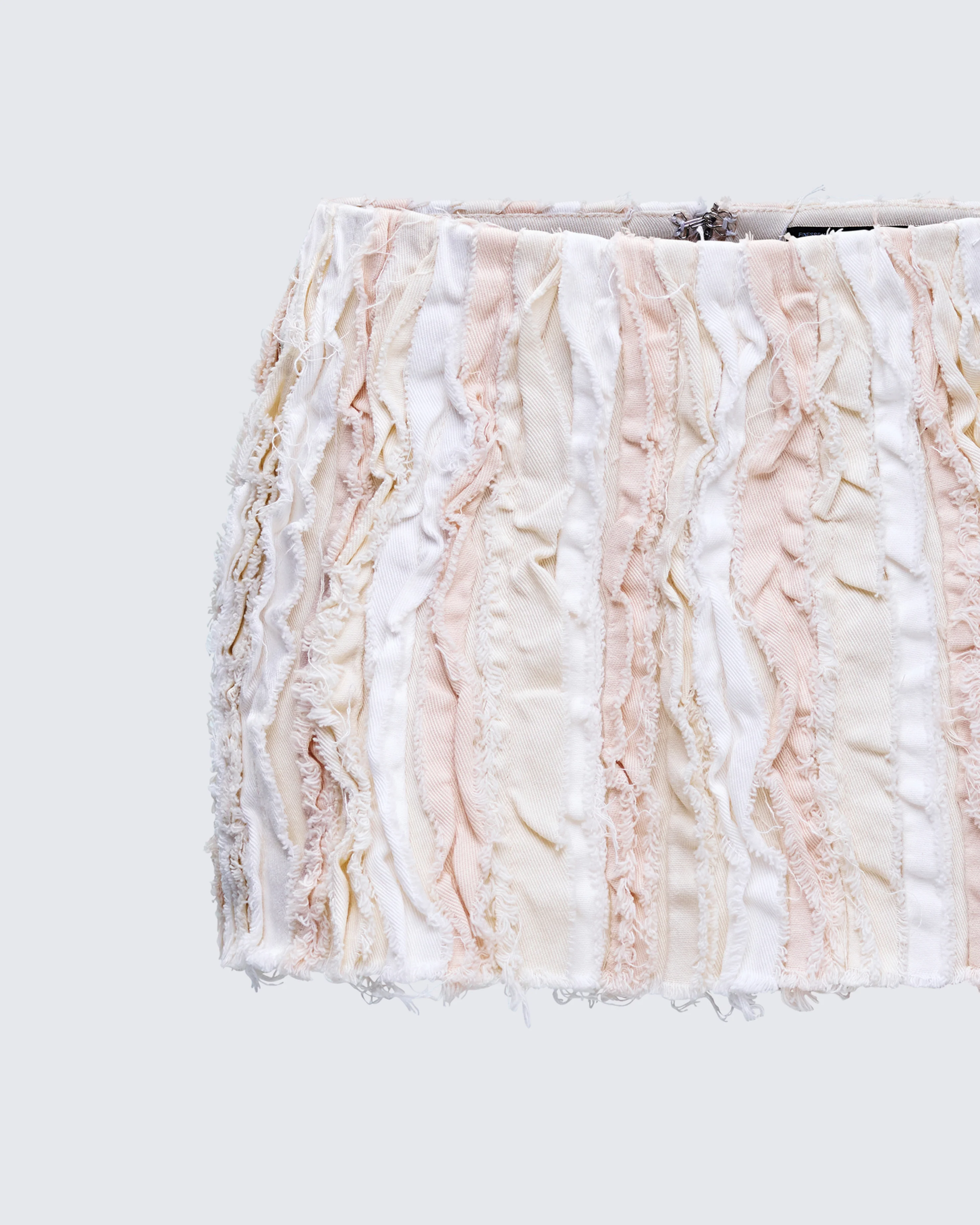 Eyra Ivory Set - Image 9