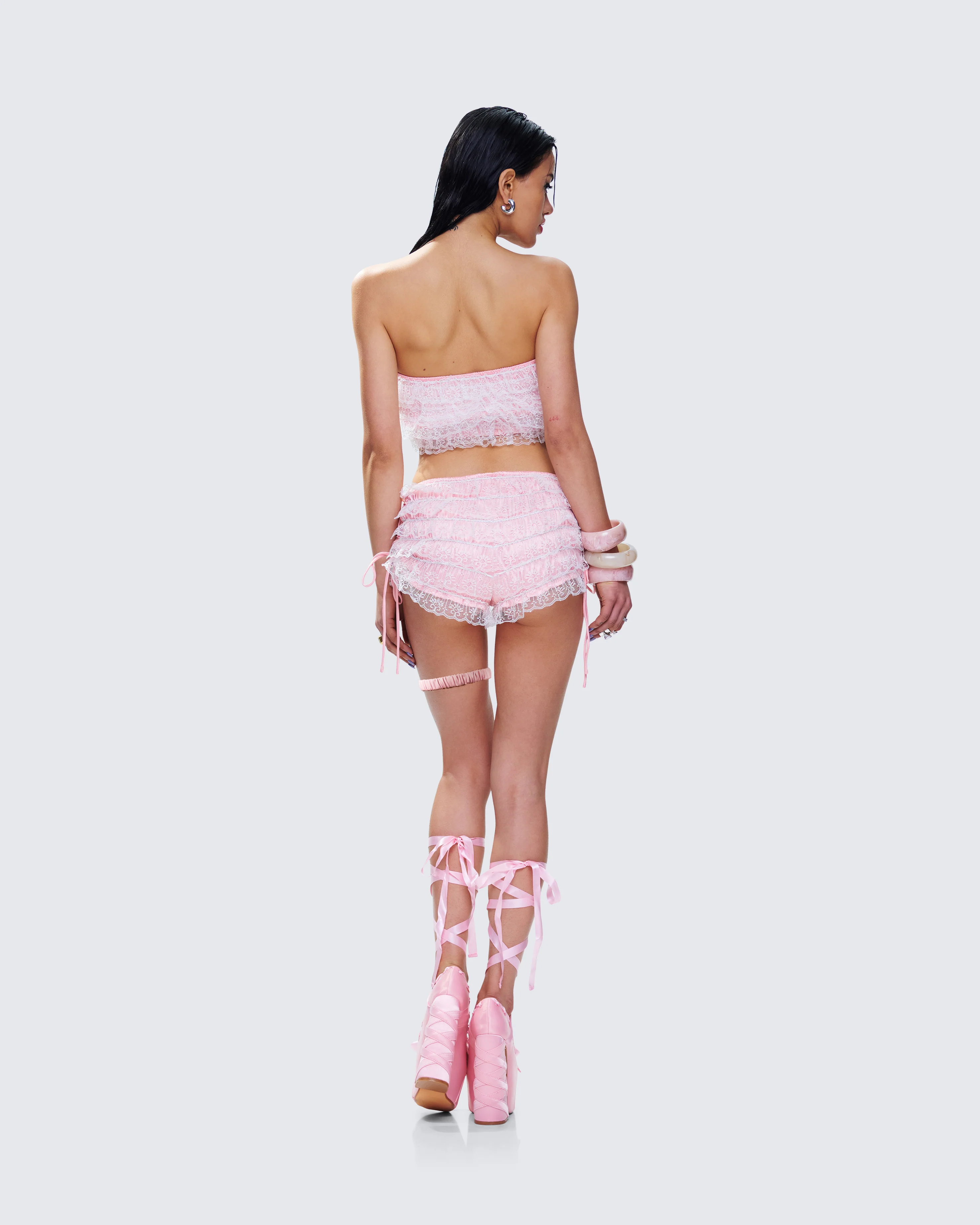 Giselda Pink Thigh Garter - Image 4