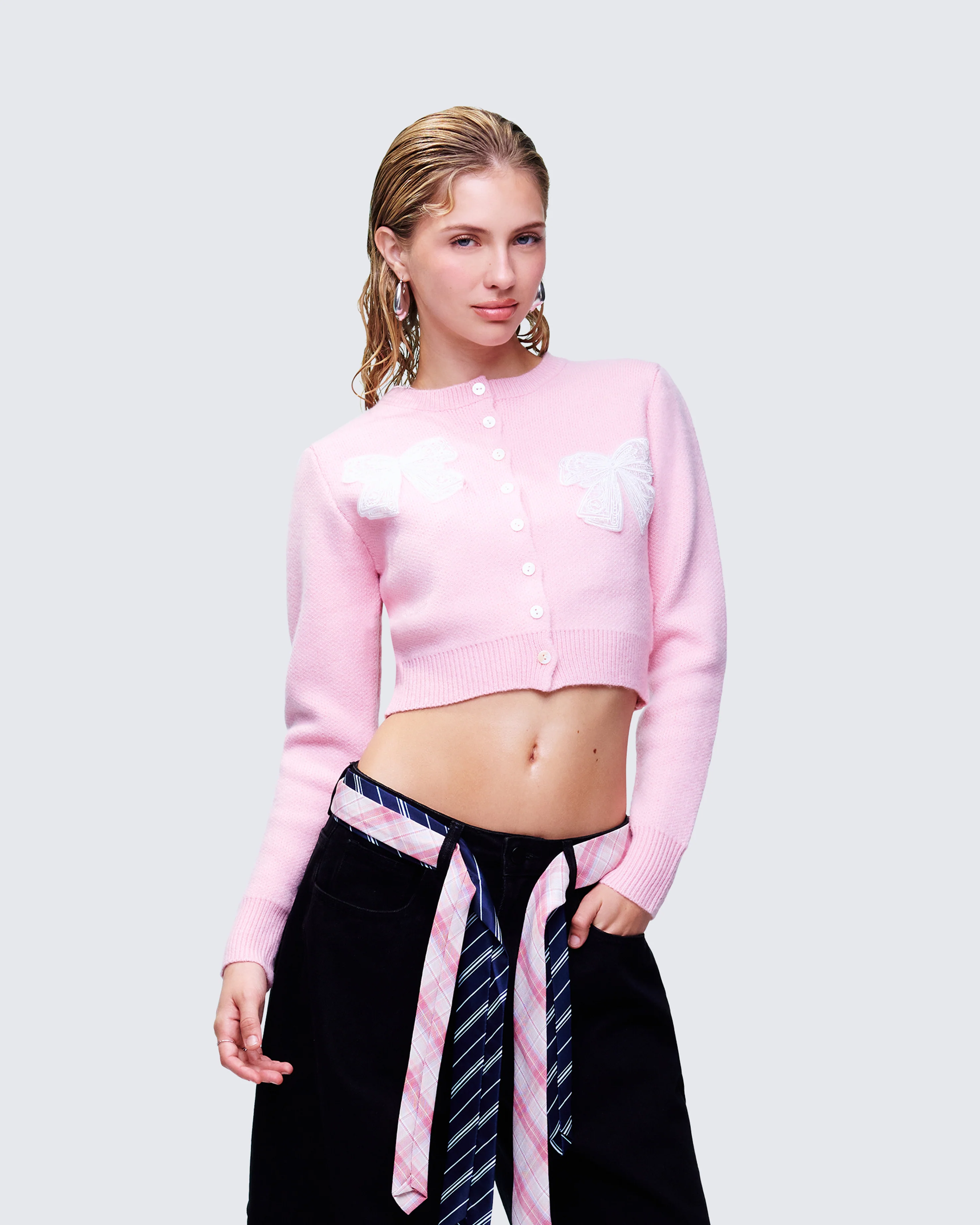 Habibah Pink Bow Detail Cardigan - Image 3