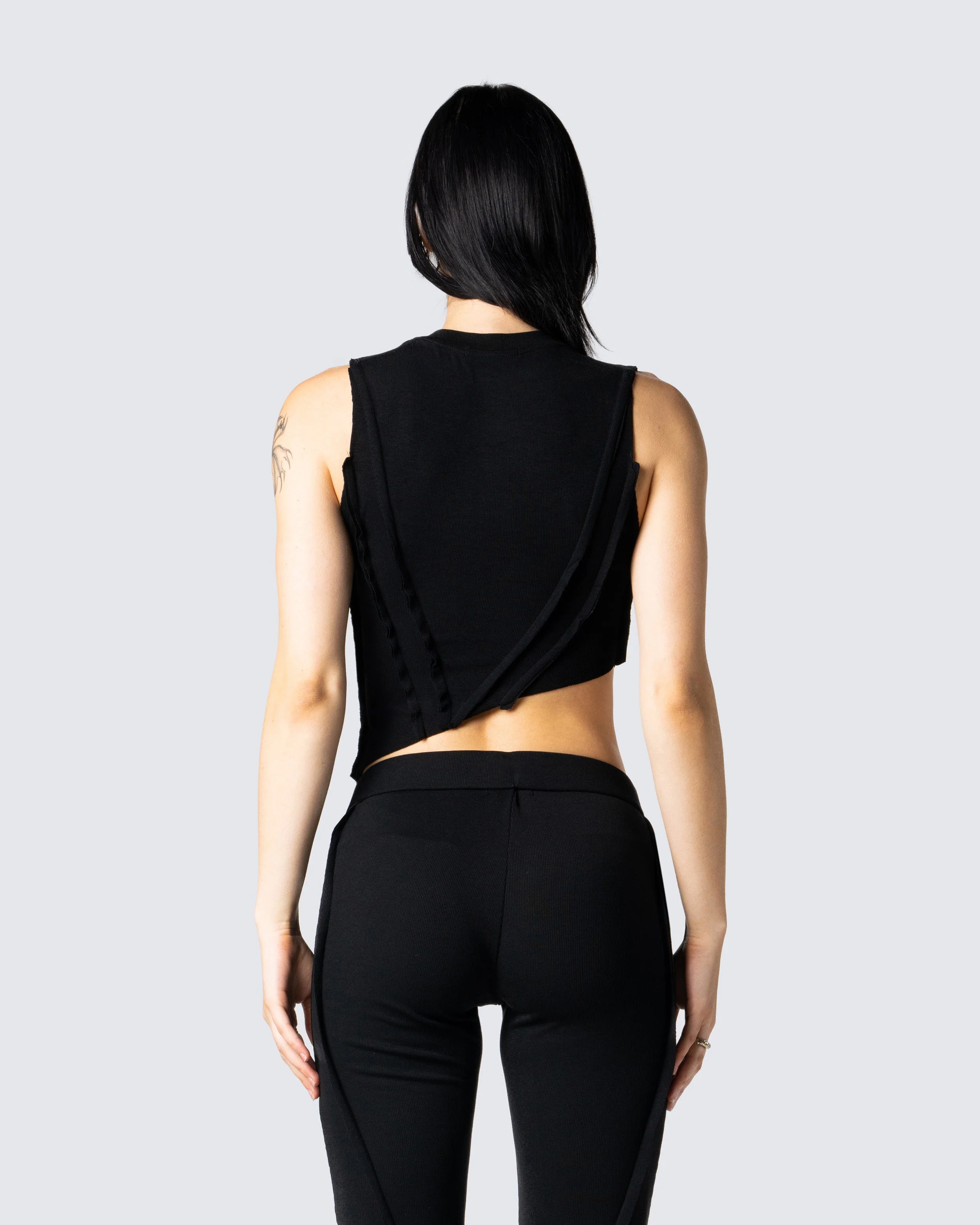 Iva Black Ribbed Cropped Top - Image 6