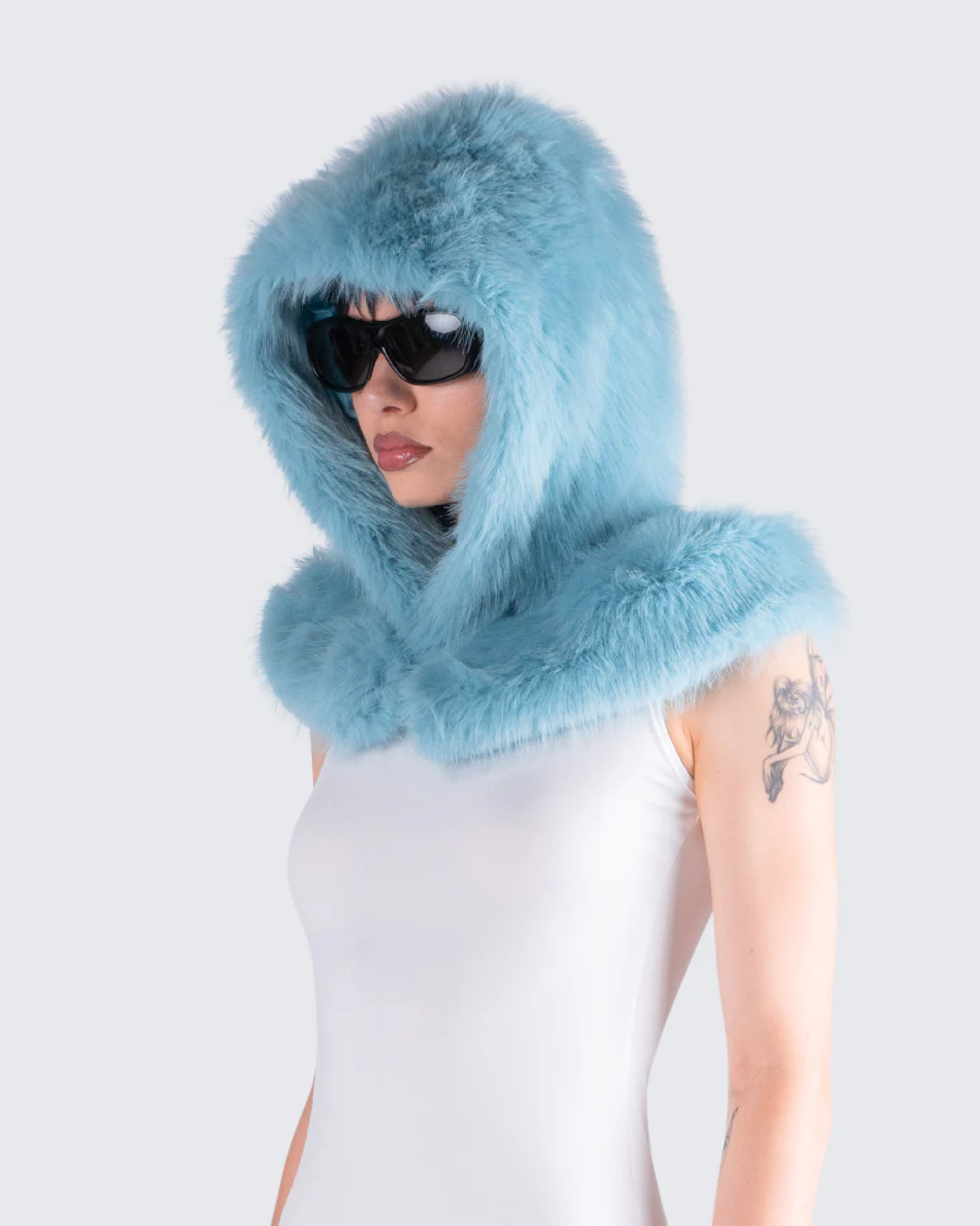Jayden Aqua Fur Hood - Image 5