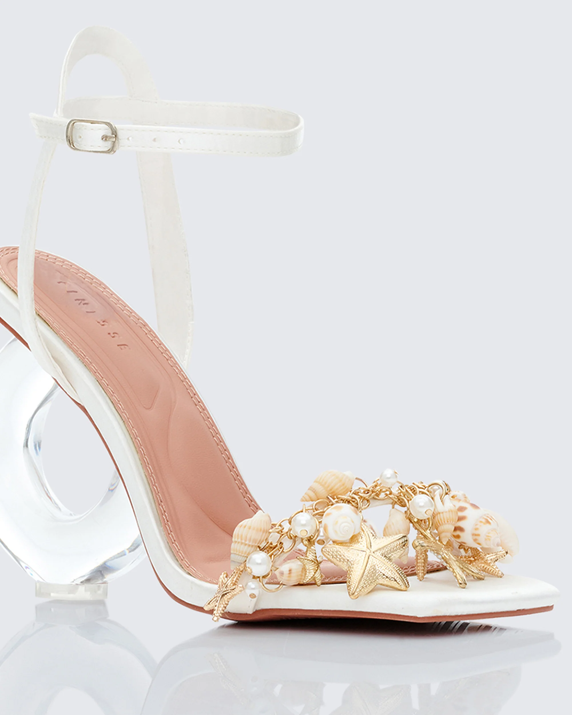 Jude Gold Seashell Charm Sandal - Image 4