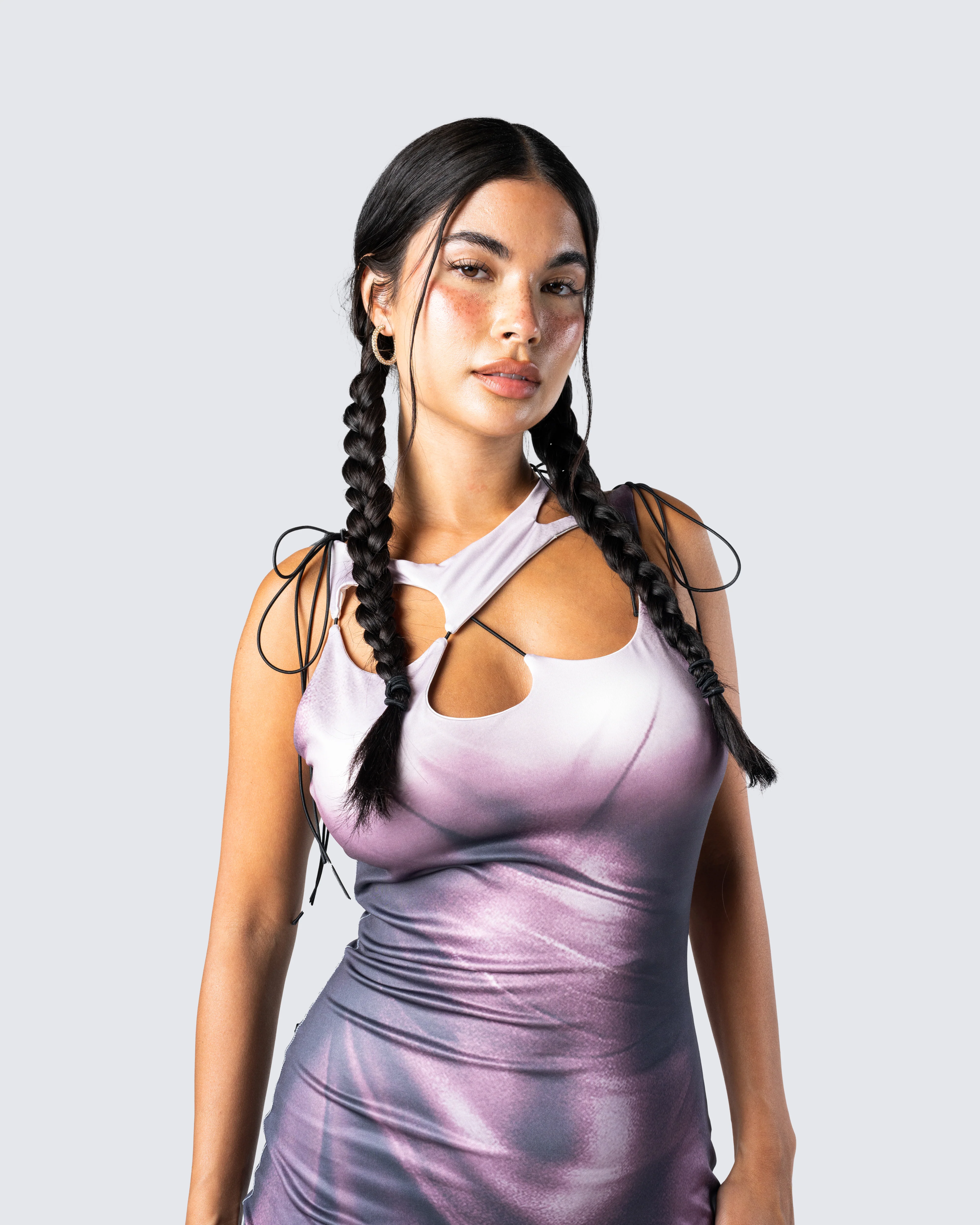 Kala Maroon Body Print Midi Dress - Image 7