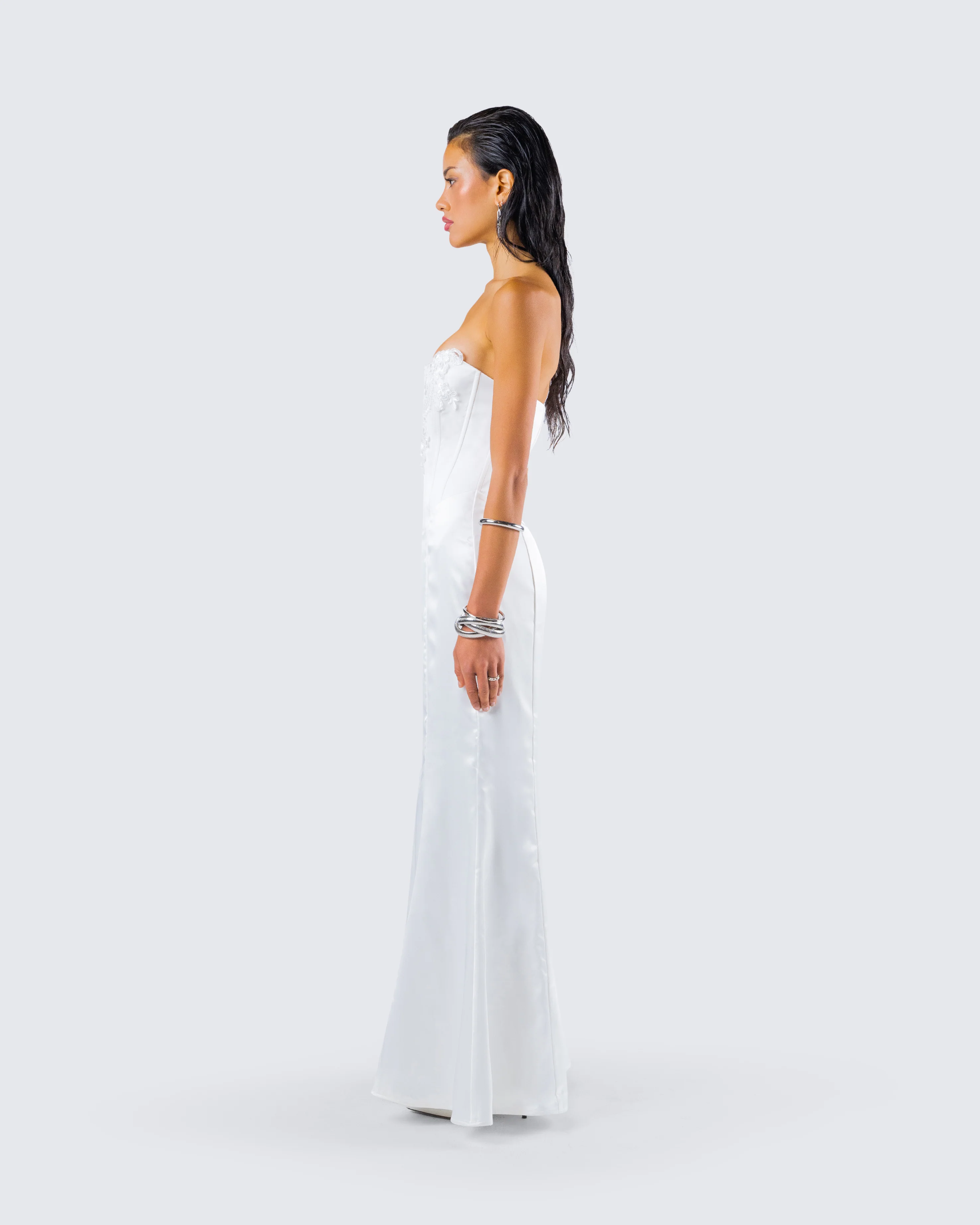 Katana White Lace Applique Gown - Image 6