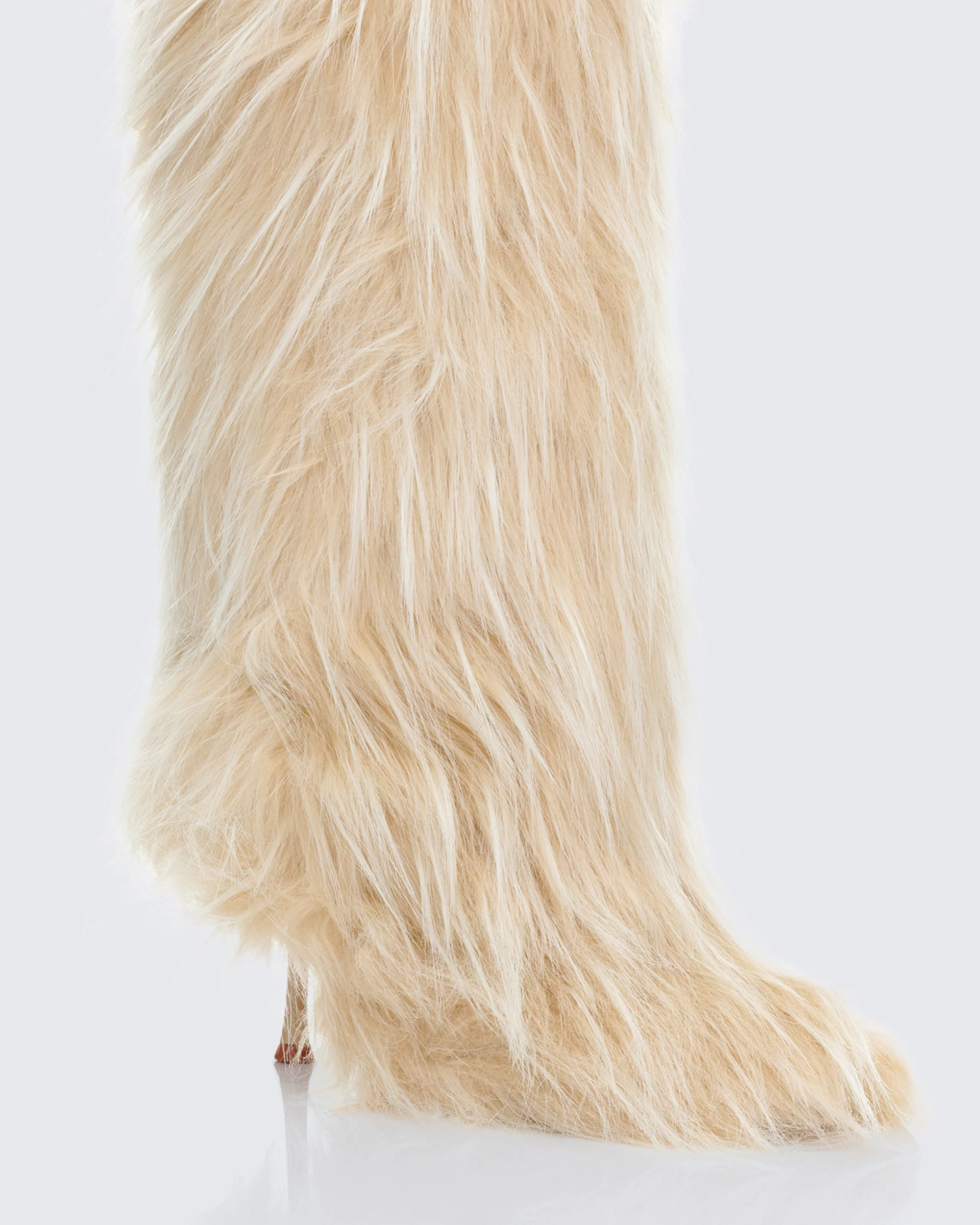 Kendall Off White Fur XXL Yetti Heeled Boot - Image 4