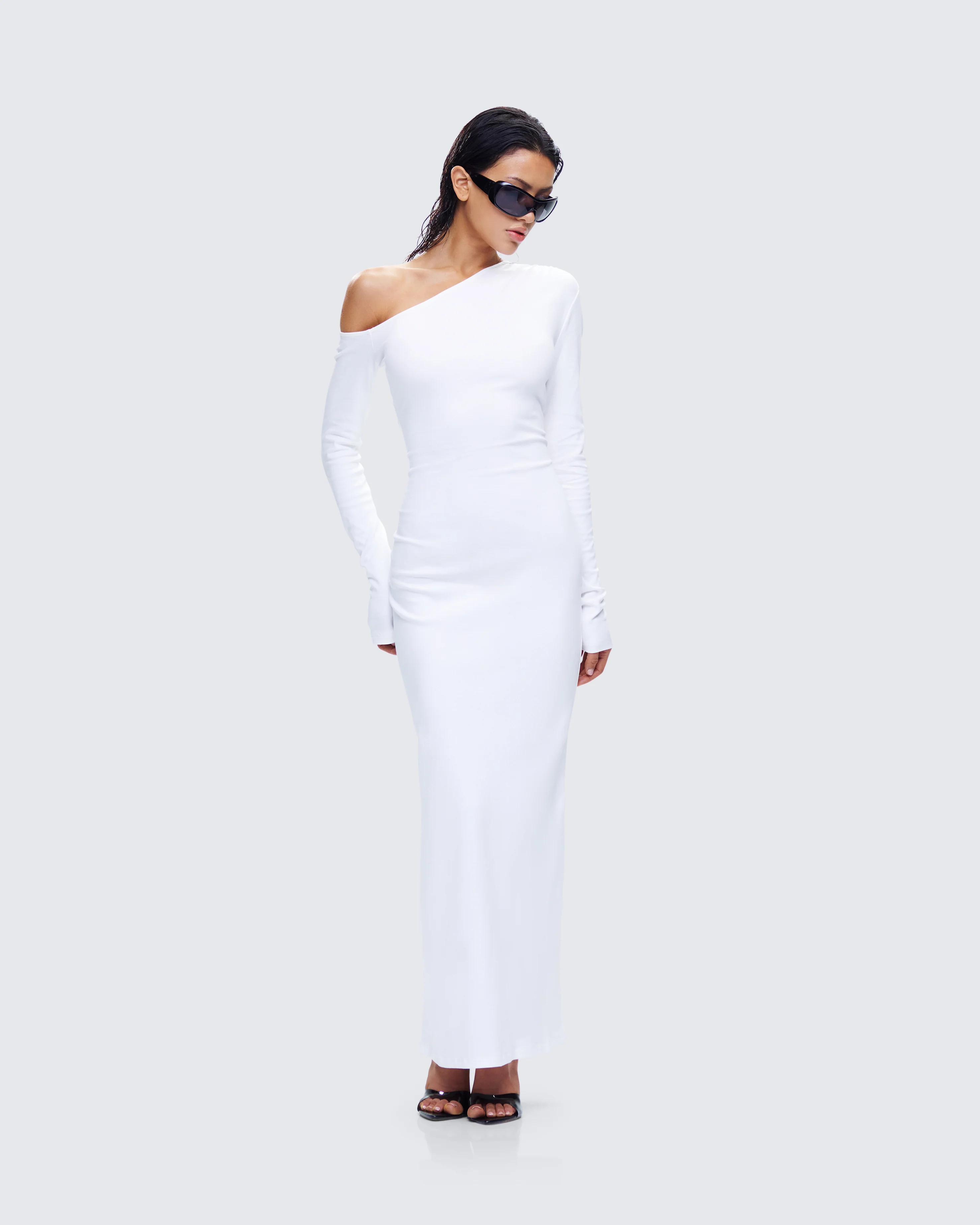 Kiandra White Off Shoulder Maxi Dress - Image 5