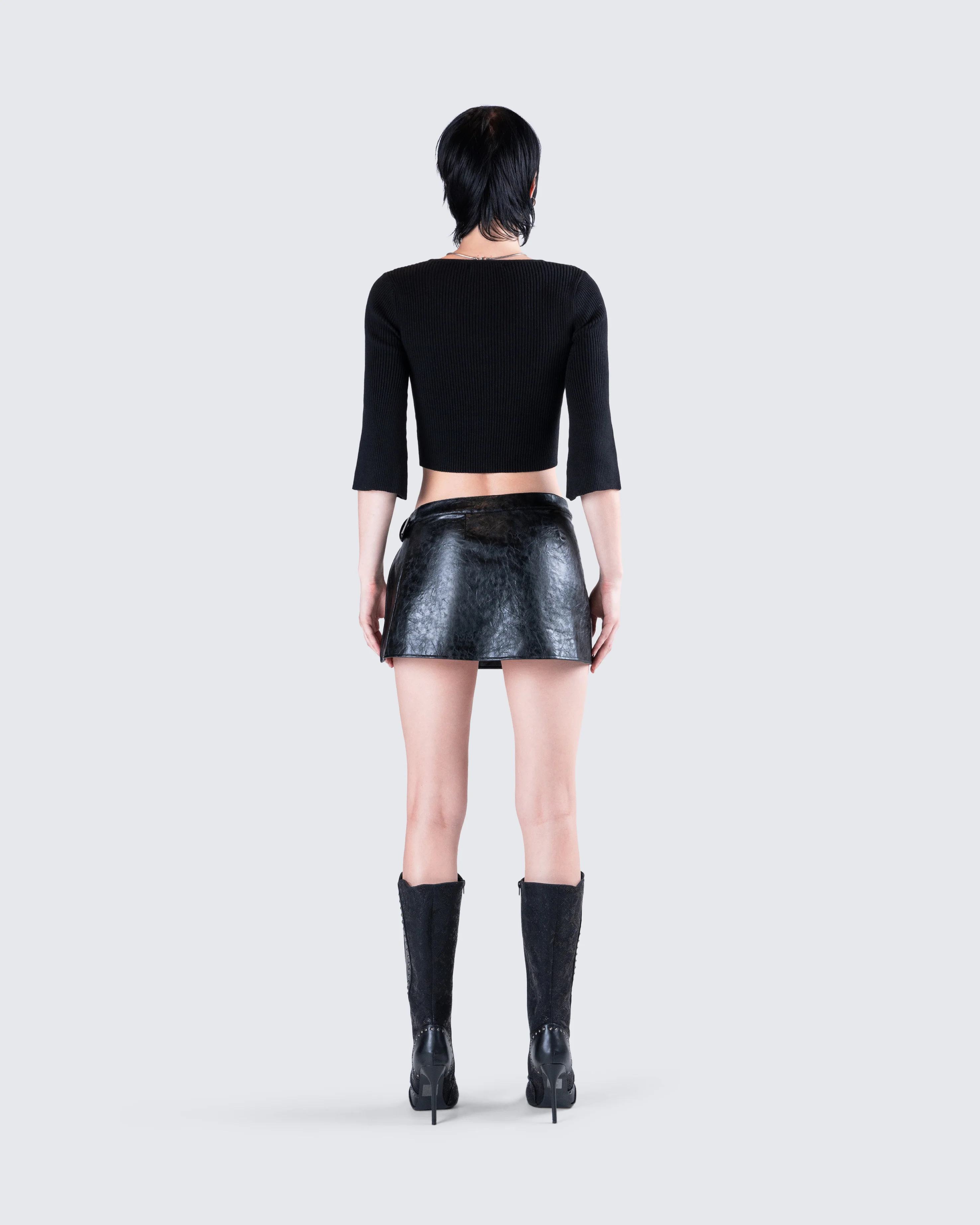 Kimmy Buckle Set - Image 5
