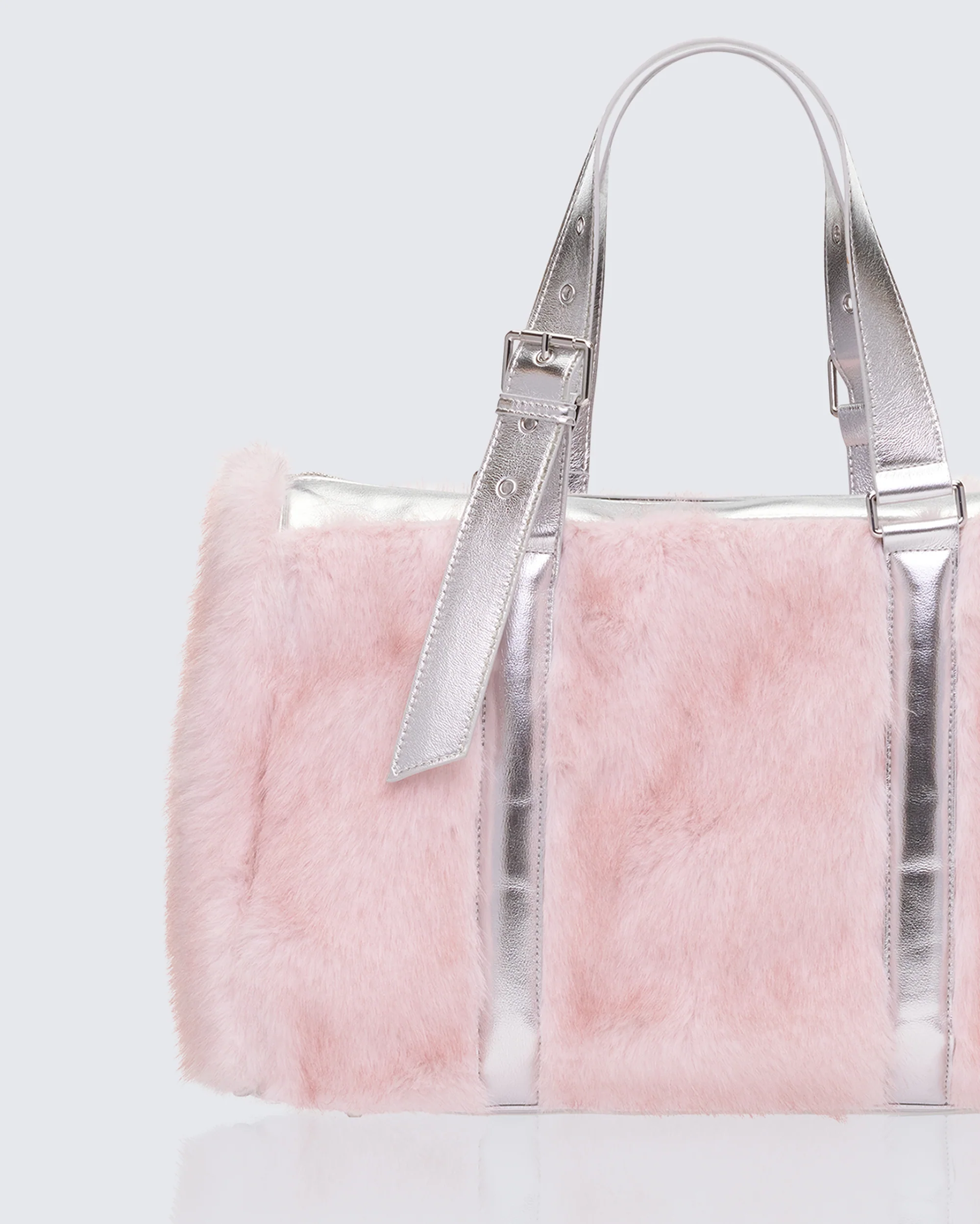 Kimora Pink Y2K Fur Holdall - Image 3