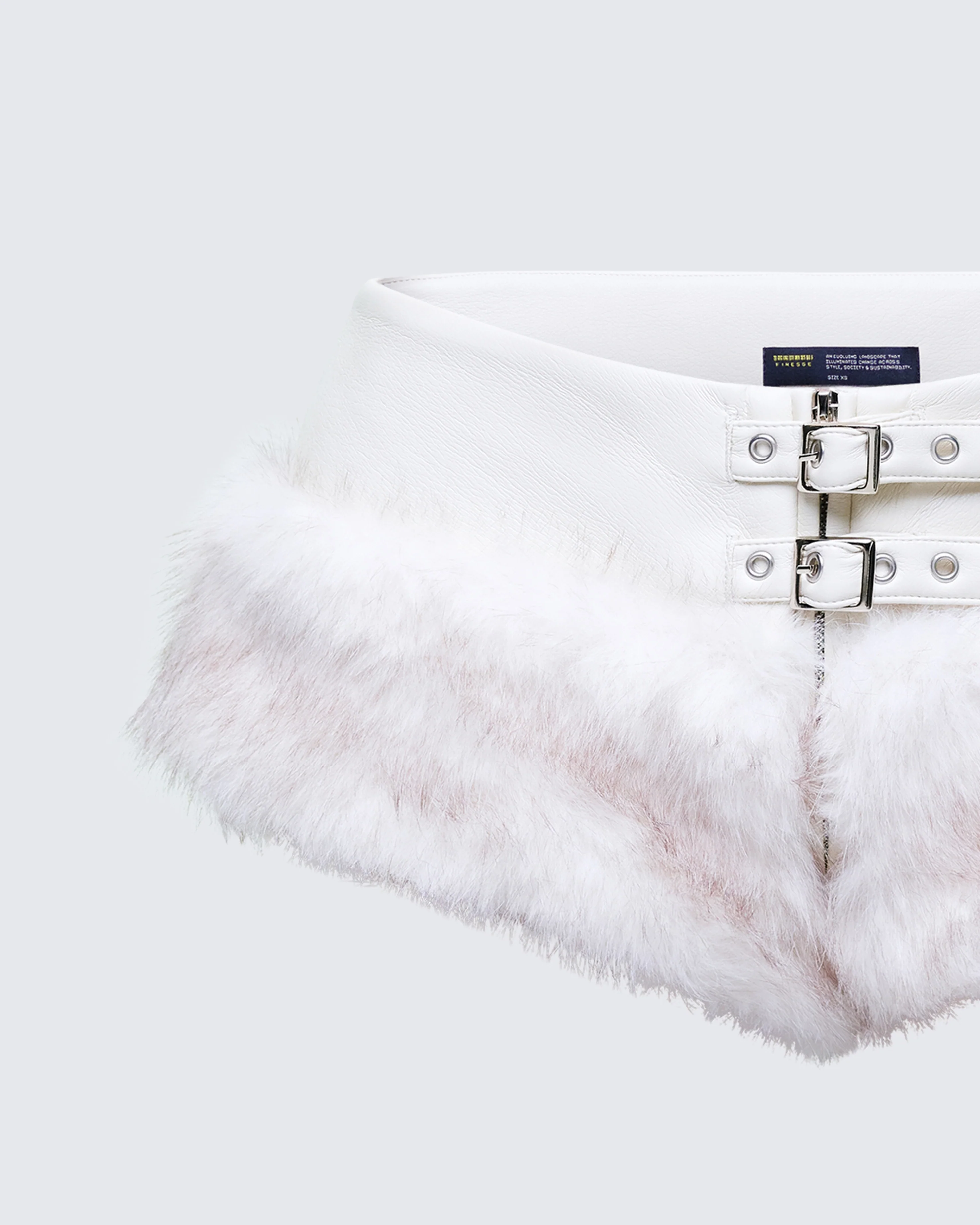 Larina White Fur Set  - Image 7