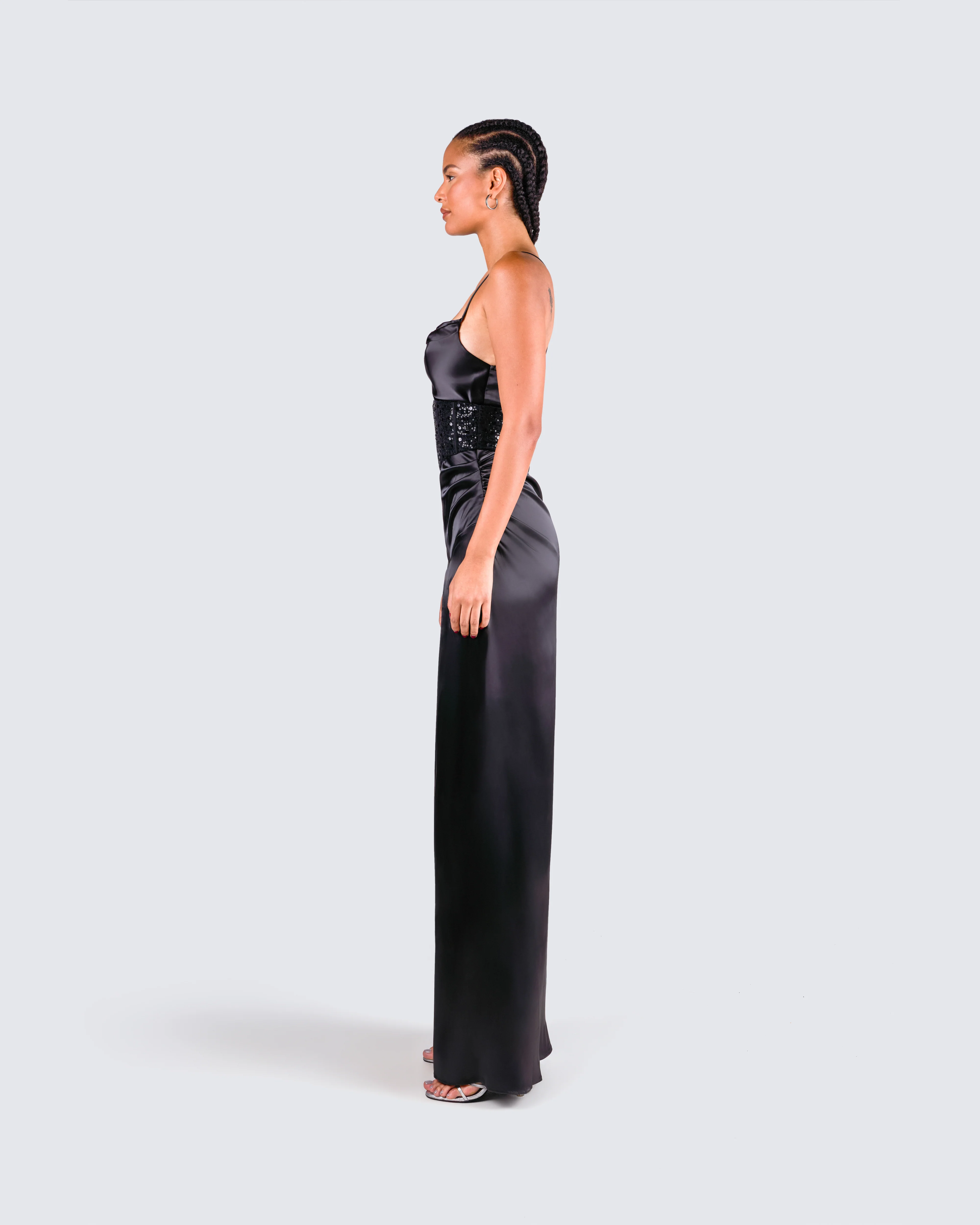 Lerata Luxurious Set - Image 5