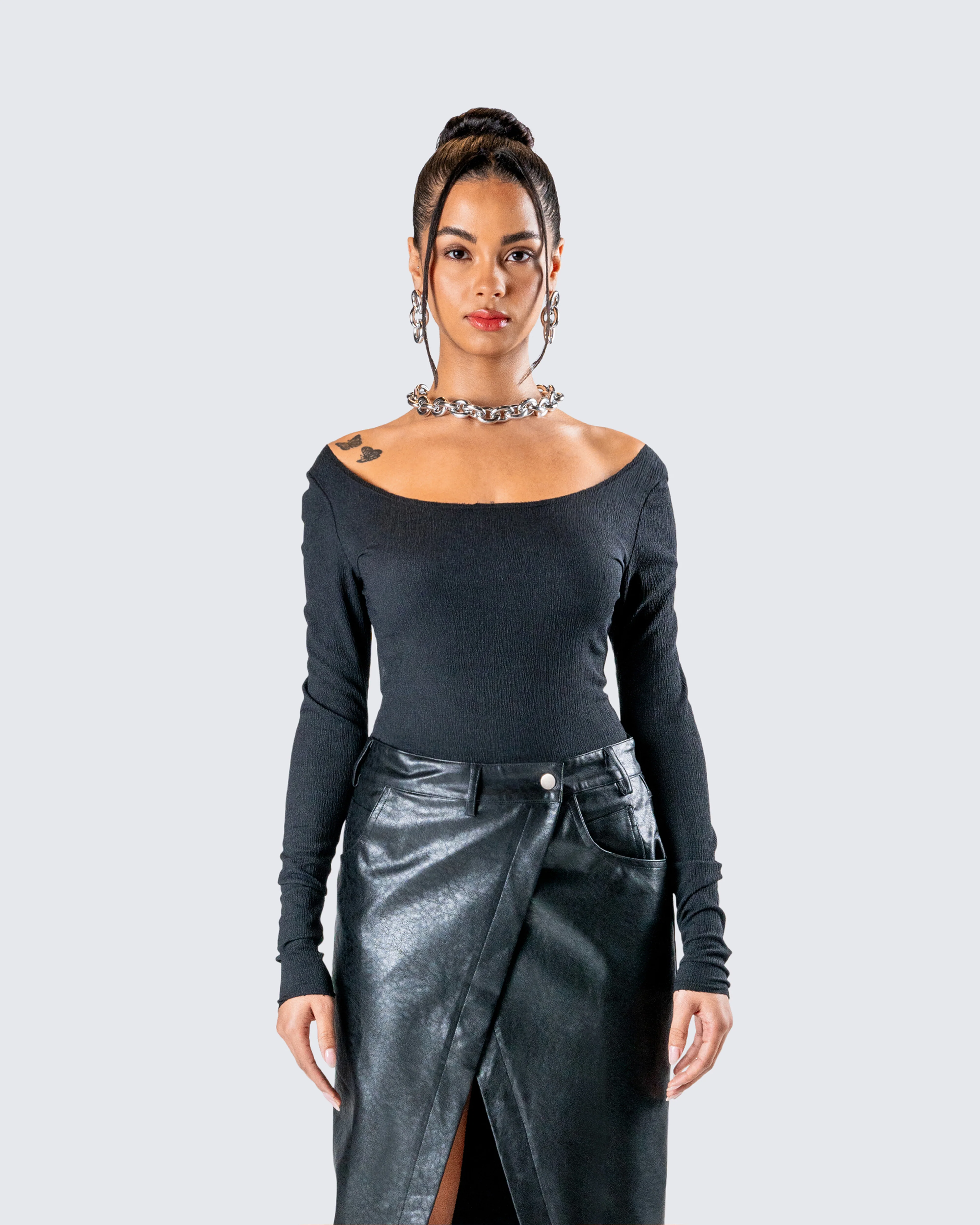 Leslie Black Off Shoulder Top - Image 2