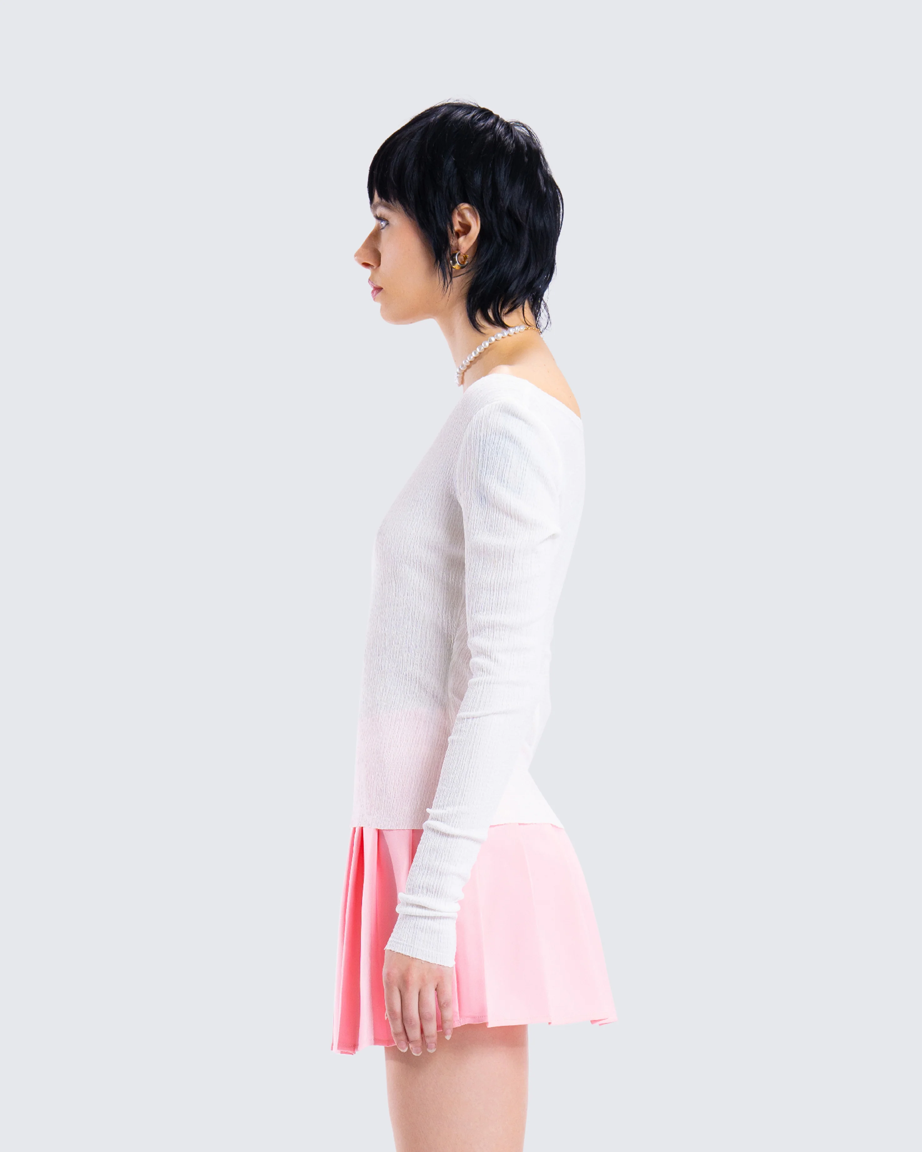 Leslie White Off Shoulder Top - Image 6