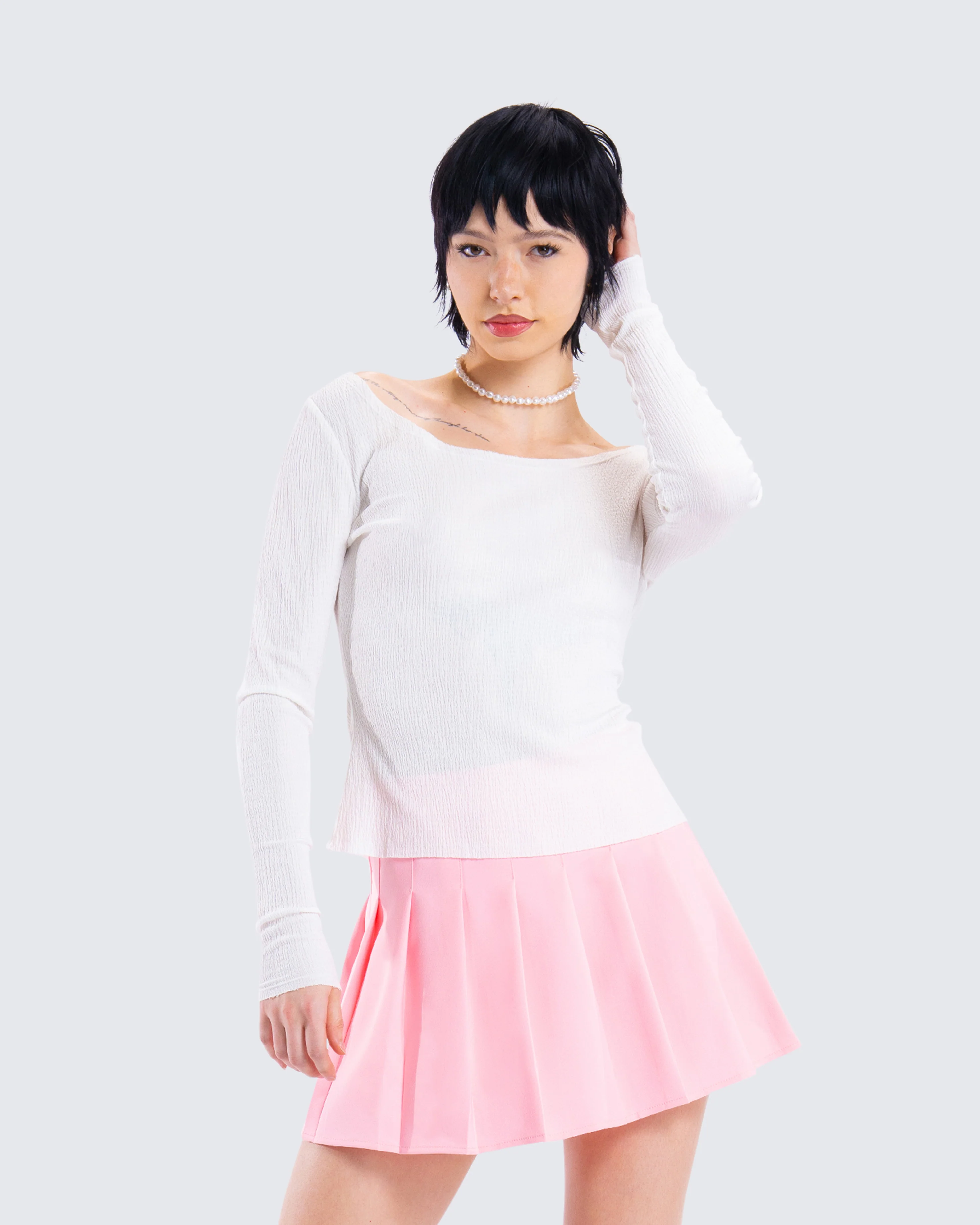 Leslie White Off Shoulder Top - Image 8