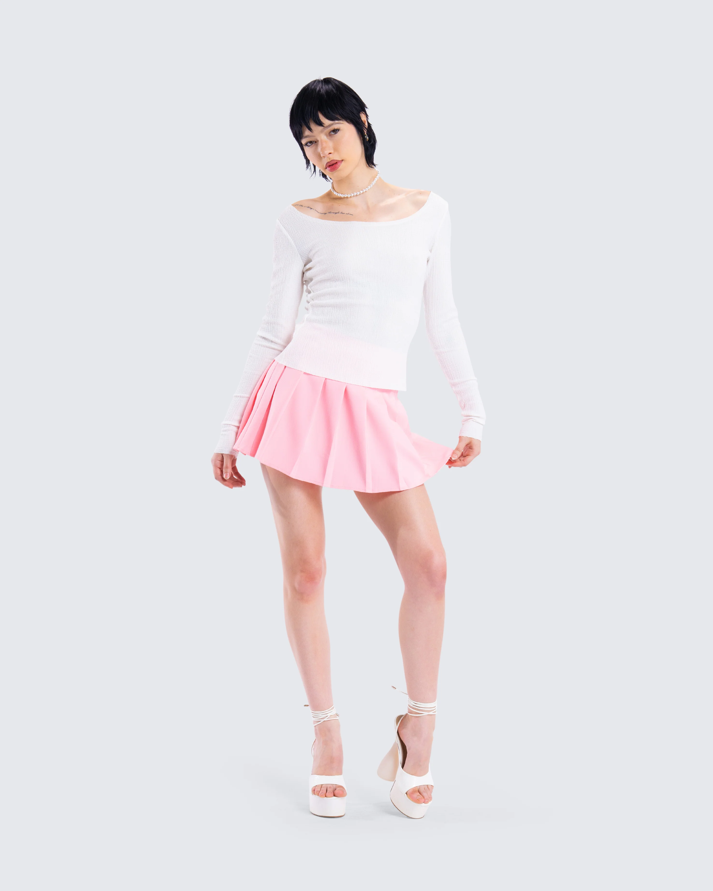 Leslie White Off Shoulder Top - Image 9