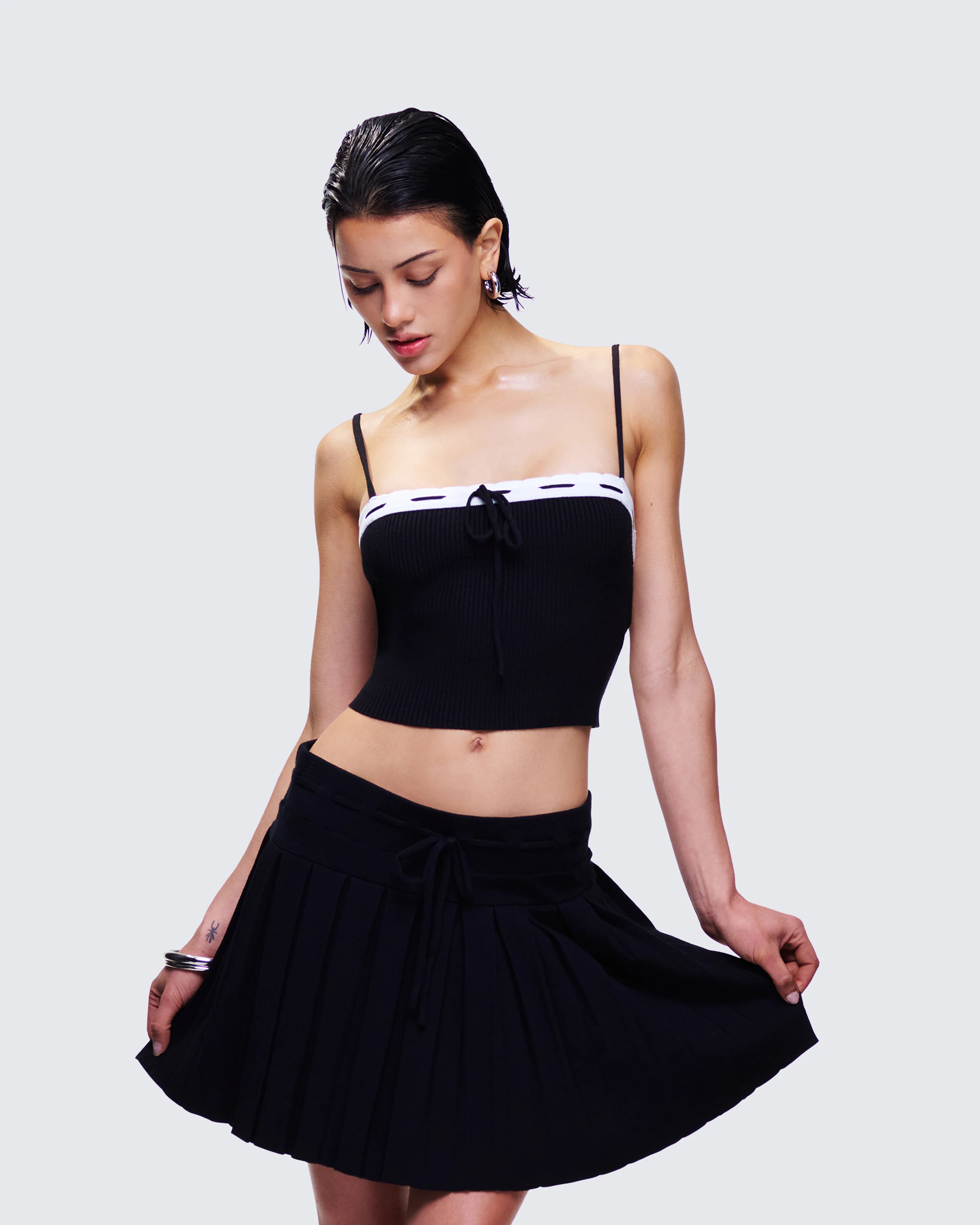 Lucien Black Ribbon Path Knitted Top - Image 3