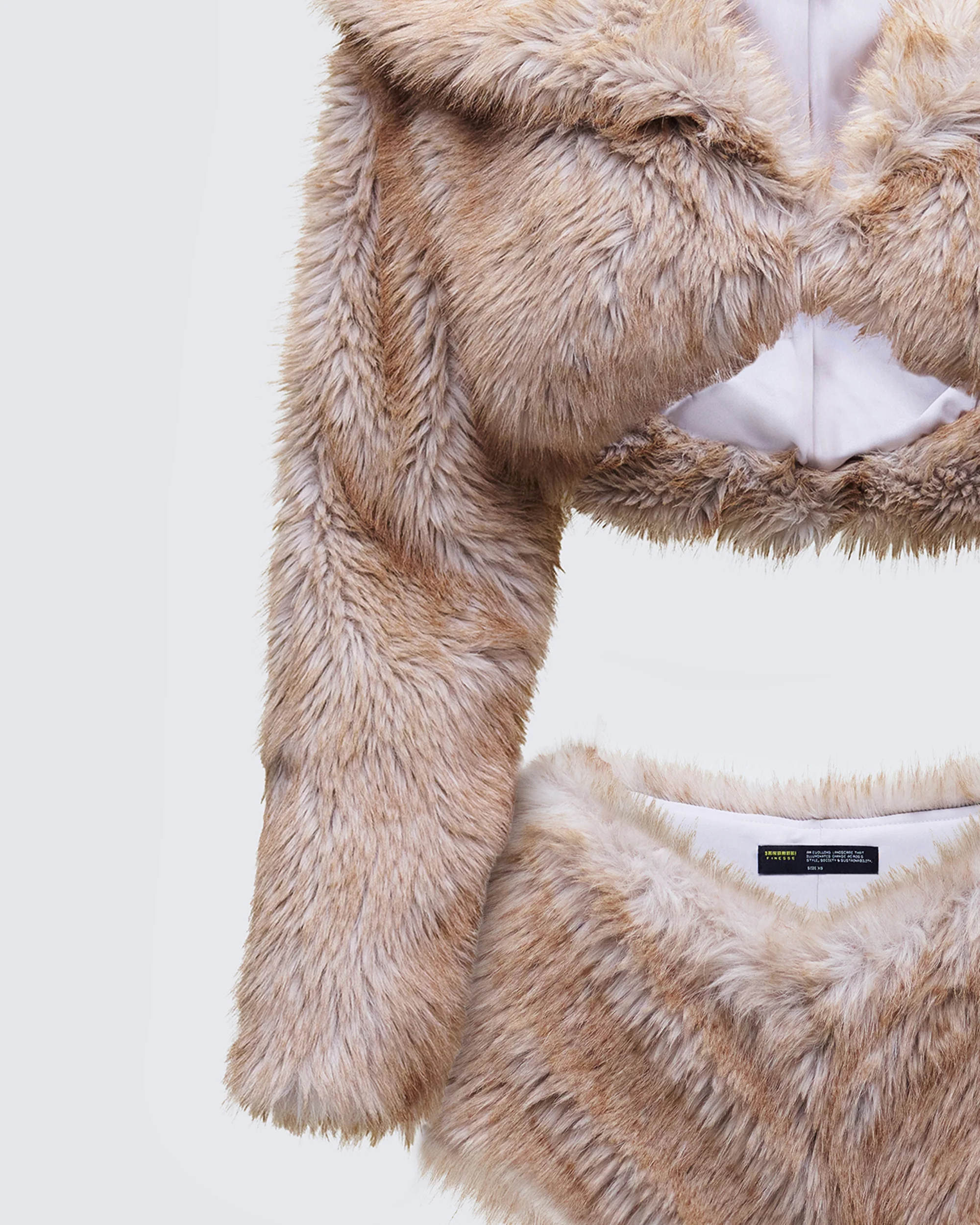 Marilyn Faux Fur Set - Image 8
