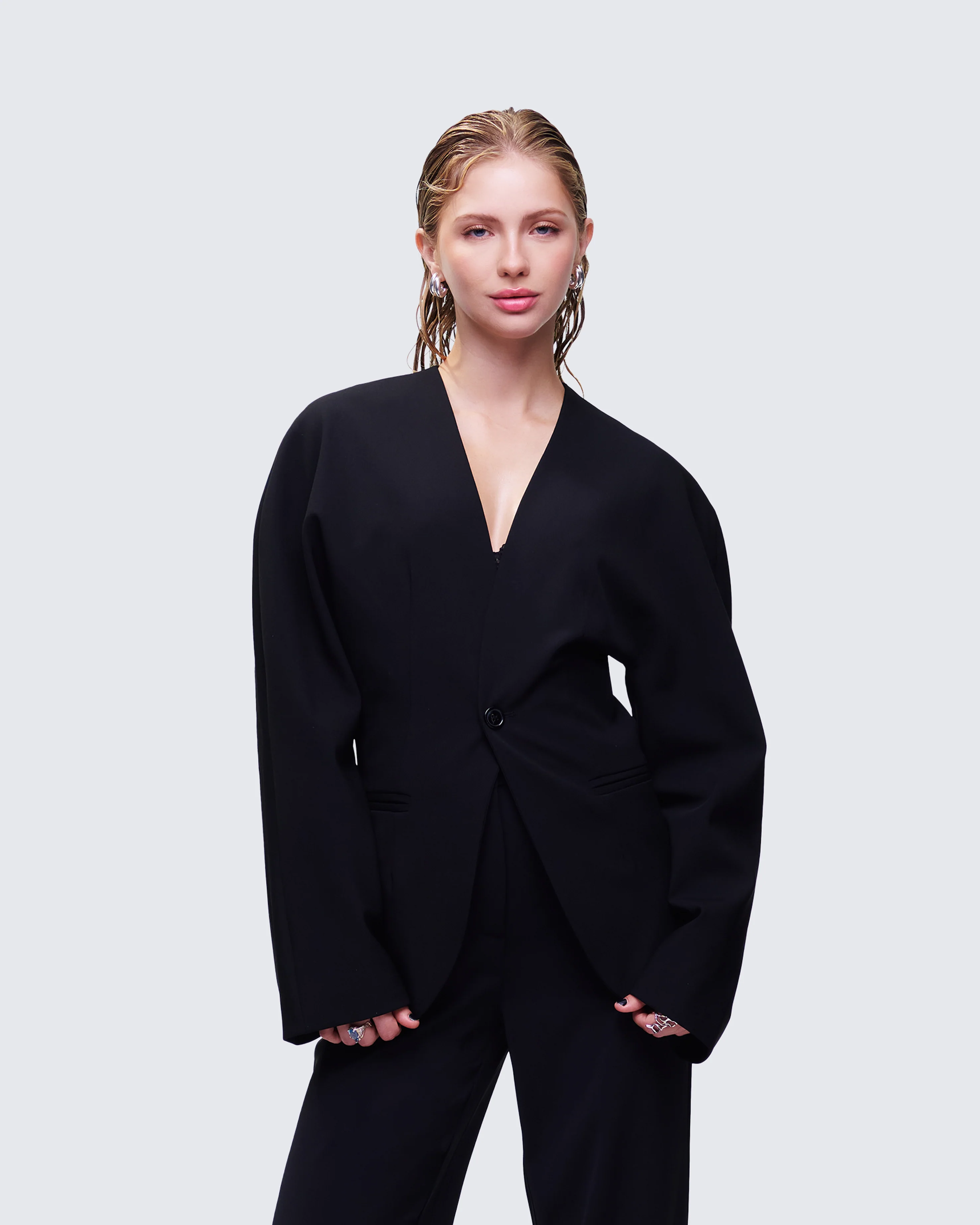 Maybelle Black Dome Sleeve Blazer - Image 3