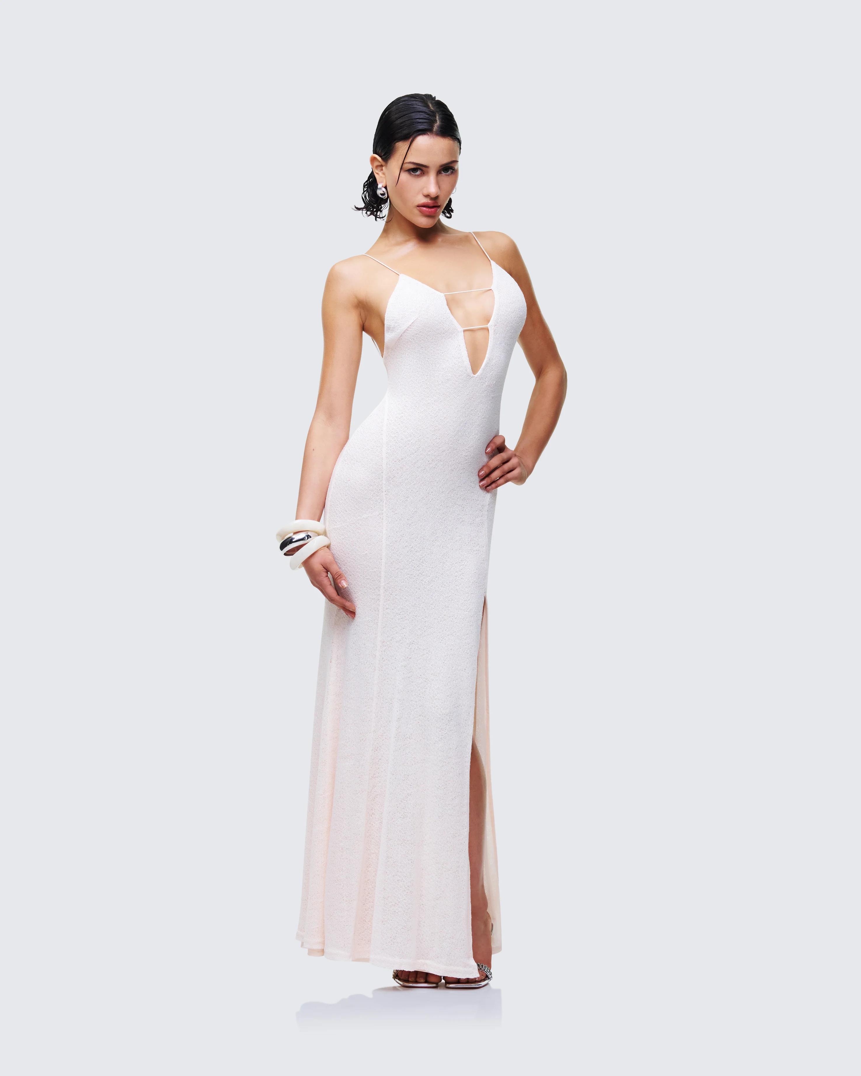 Mollie Ivory Plunge Neck Maxi Dress - Image 3
