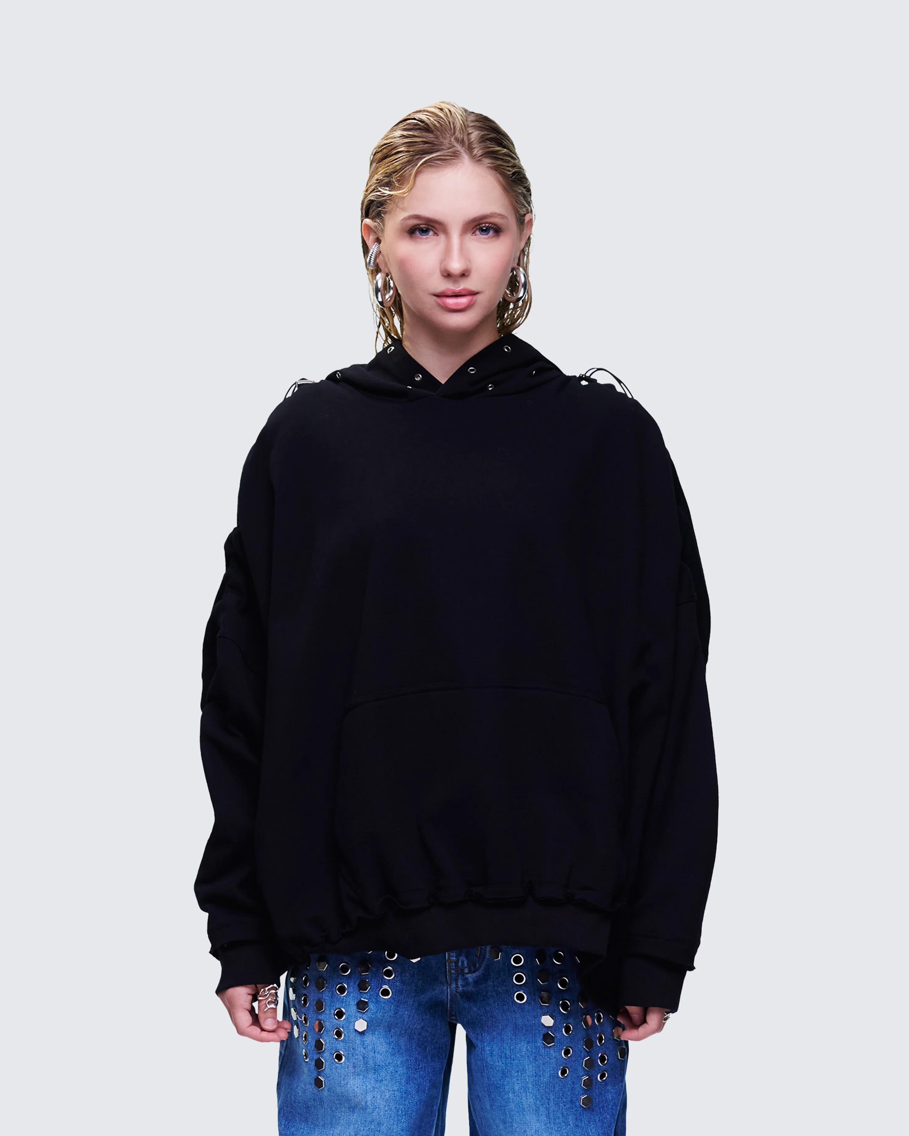Nerea Black Eyelet Trimmed Toggled Hoodie - Image 2