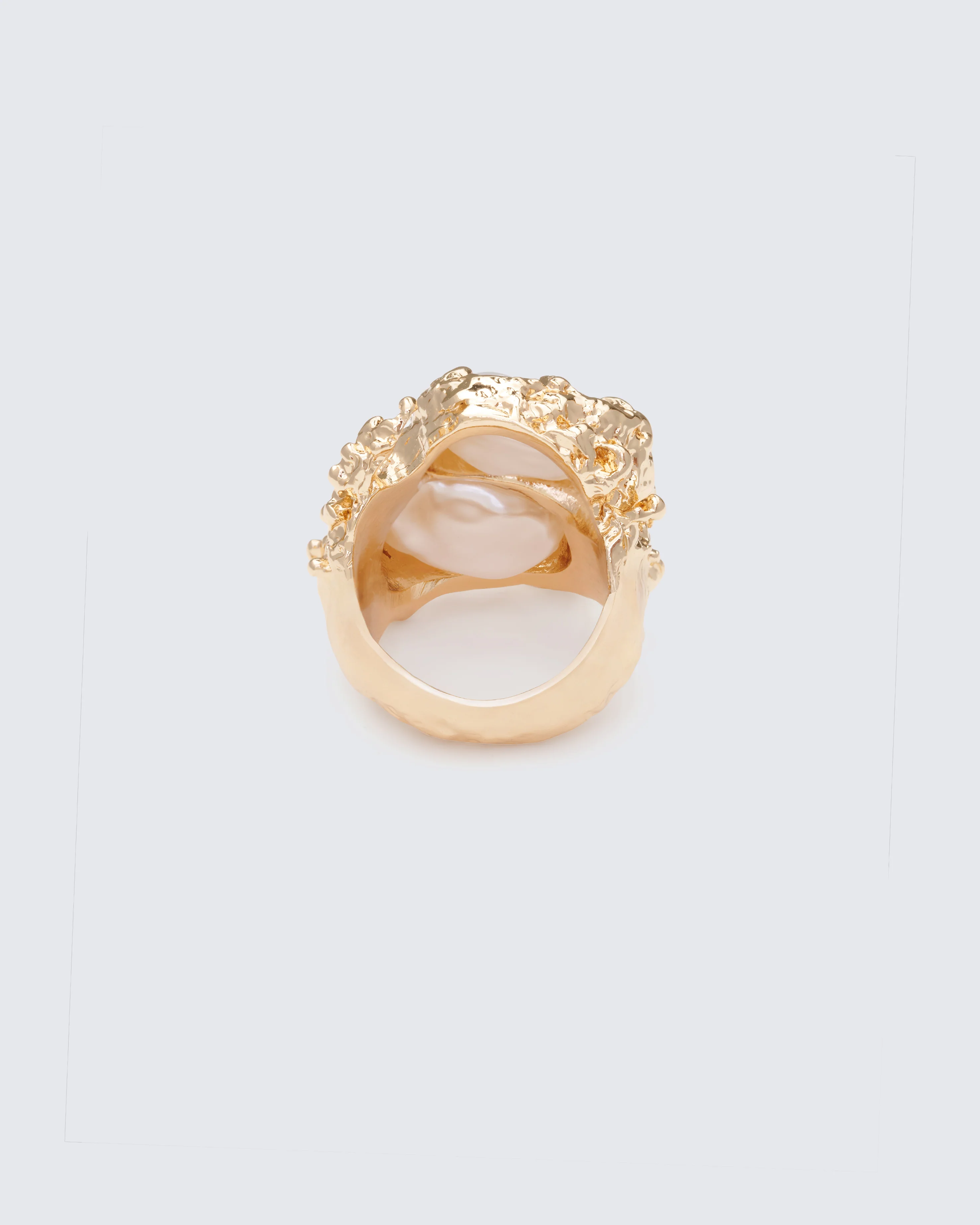 Noelis Gold Molten Pearl Ring - Image 2