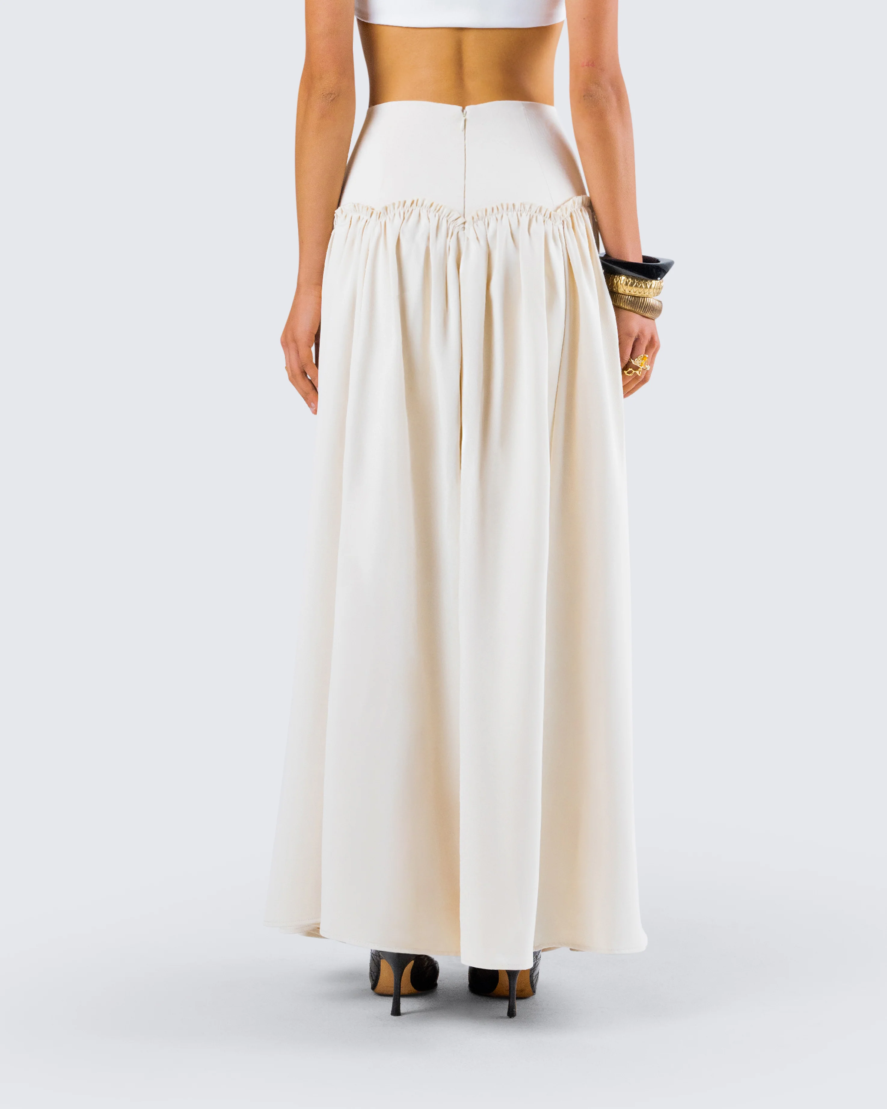Orla Cream Ruched Maxi Skirt - Image 5