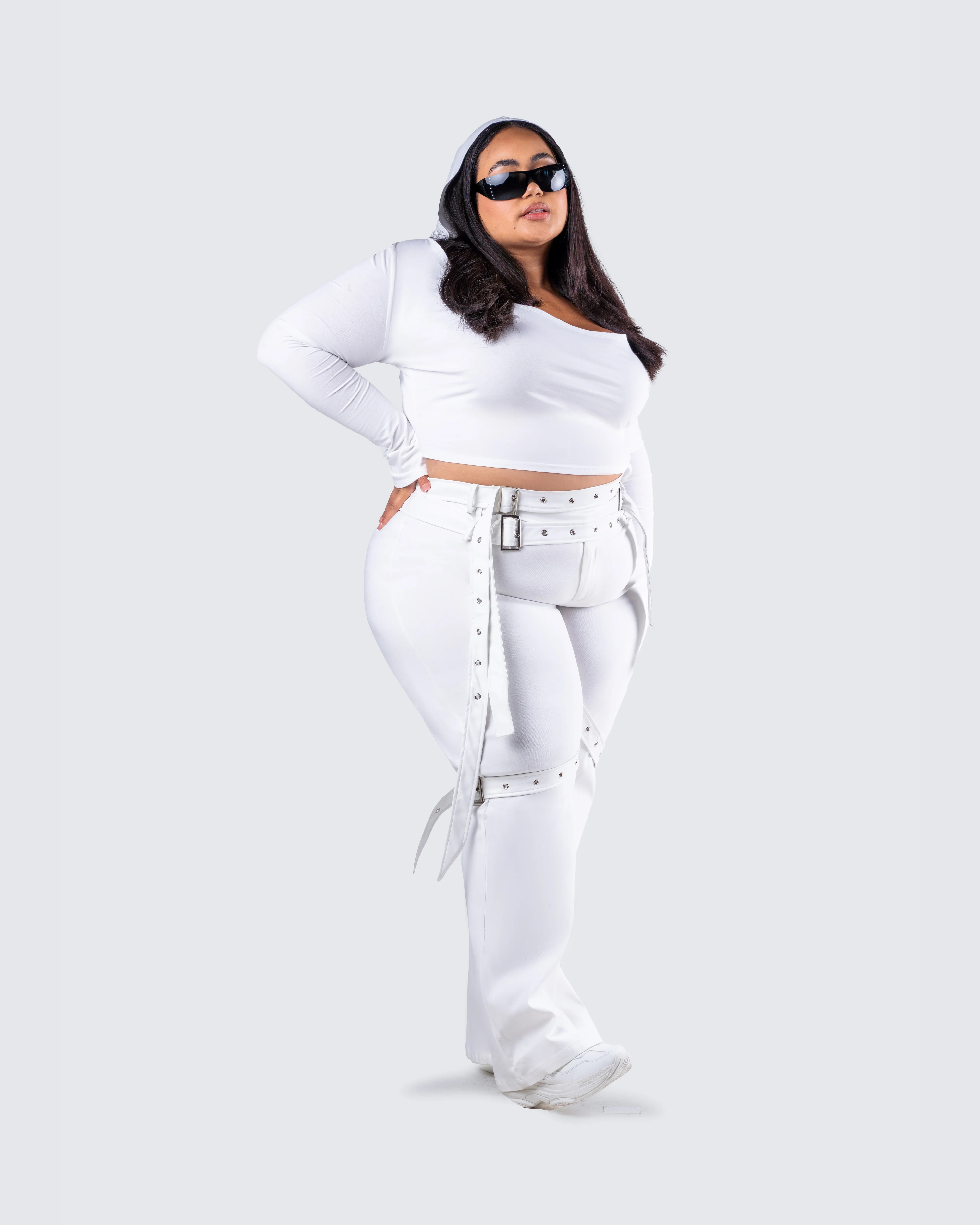 Pia White Faux Leather Belt Pant - Image 7