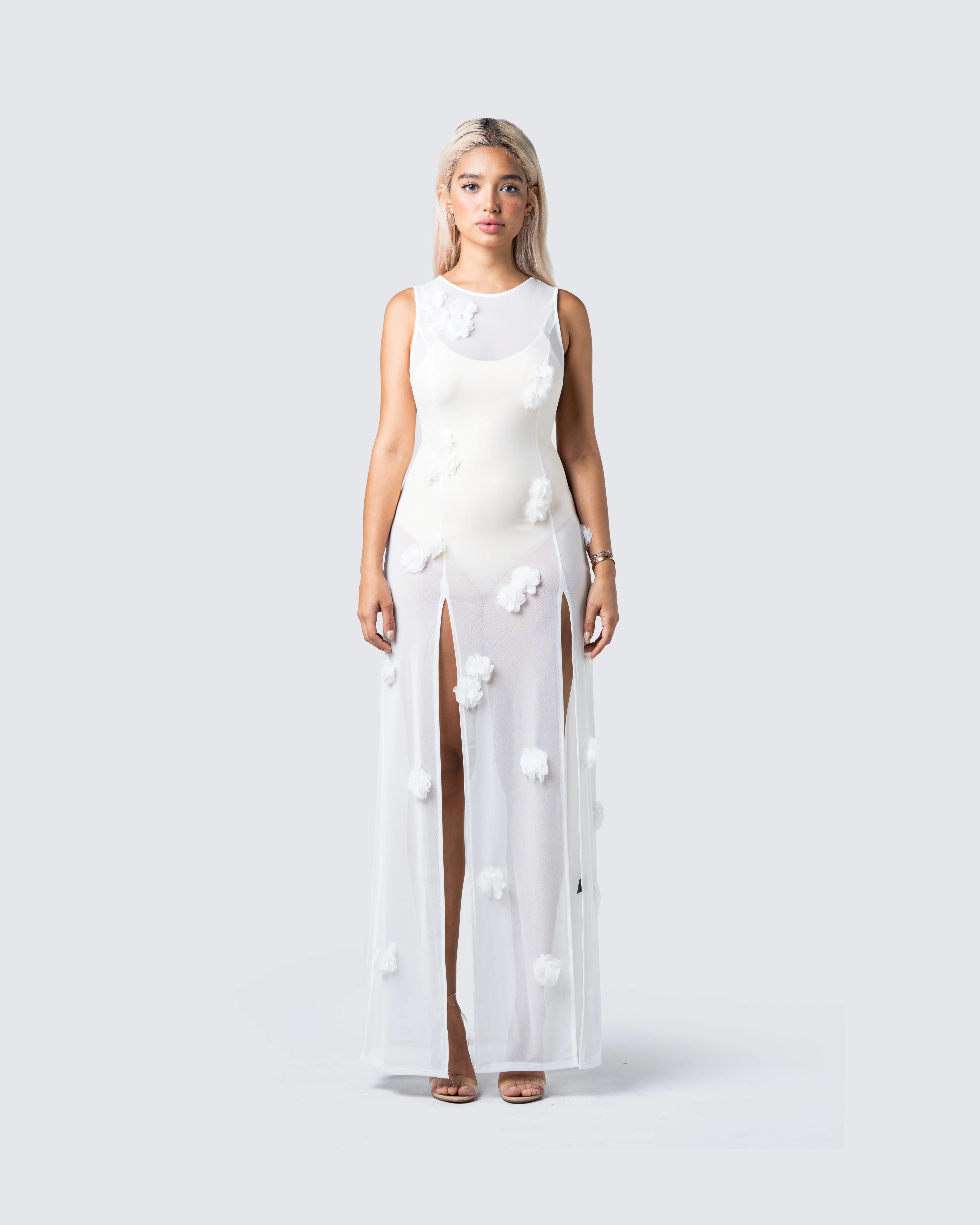 Regina White Floral Maxi Dress - Image 4