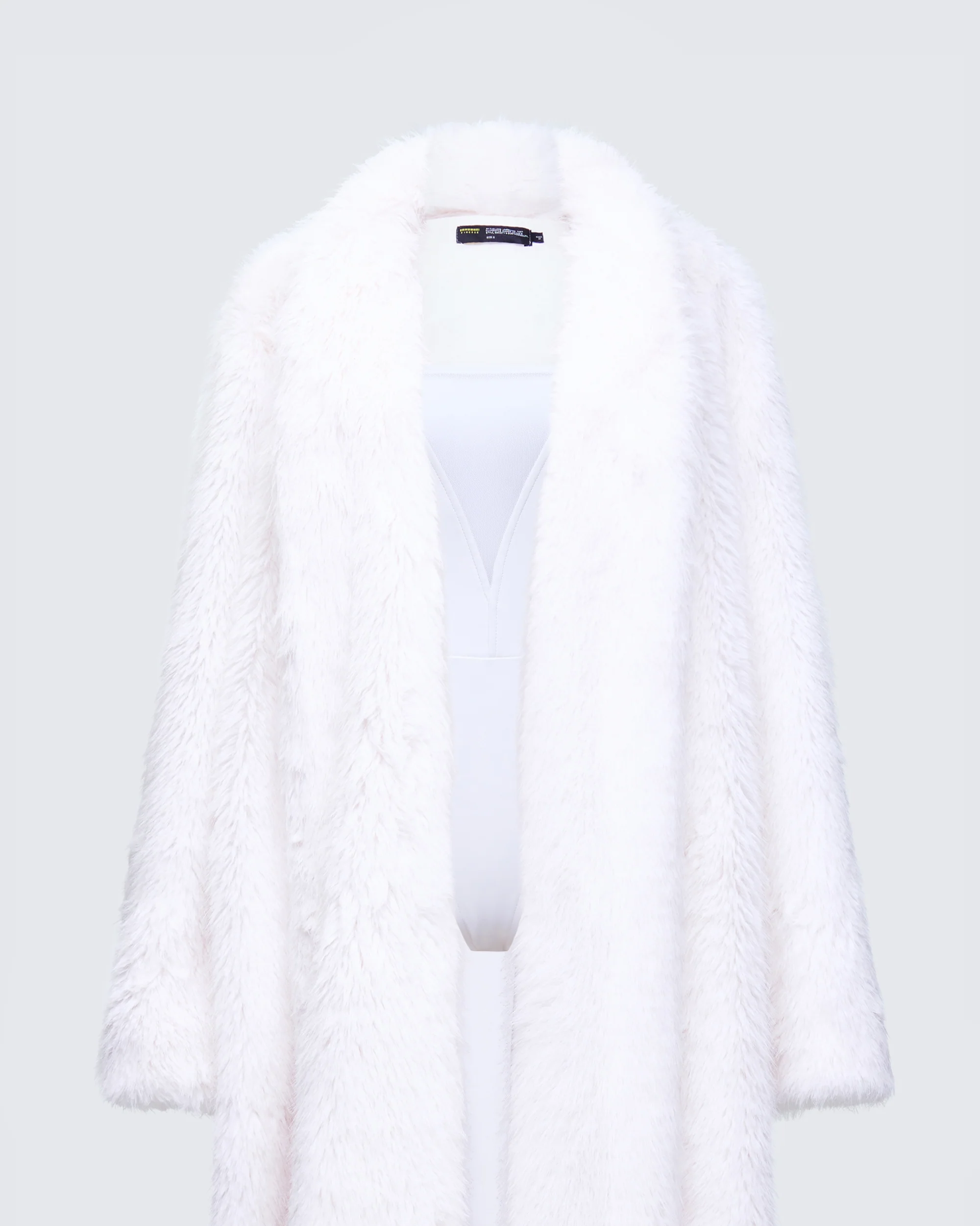 Rilena White Fur Set - Image 5