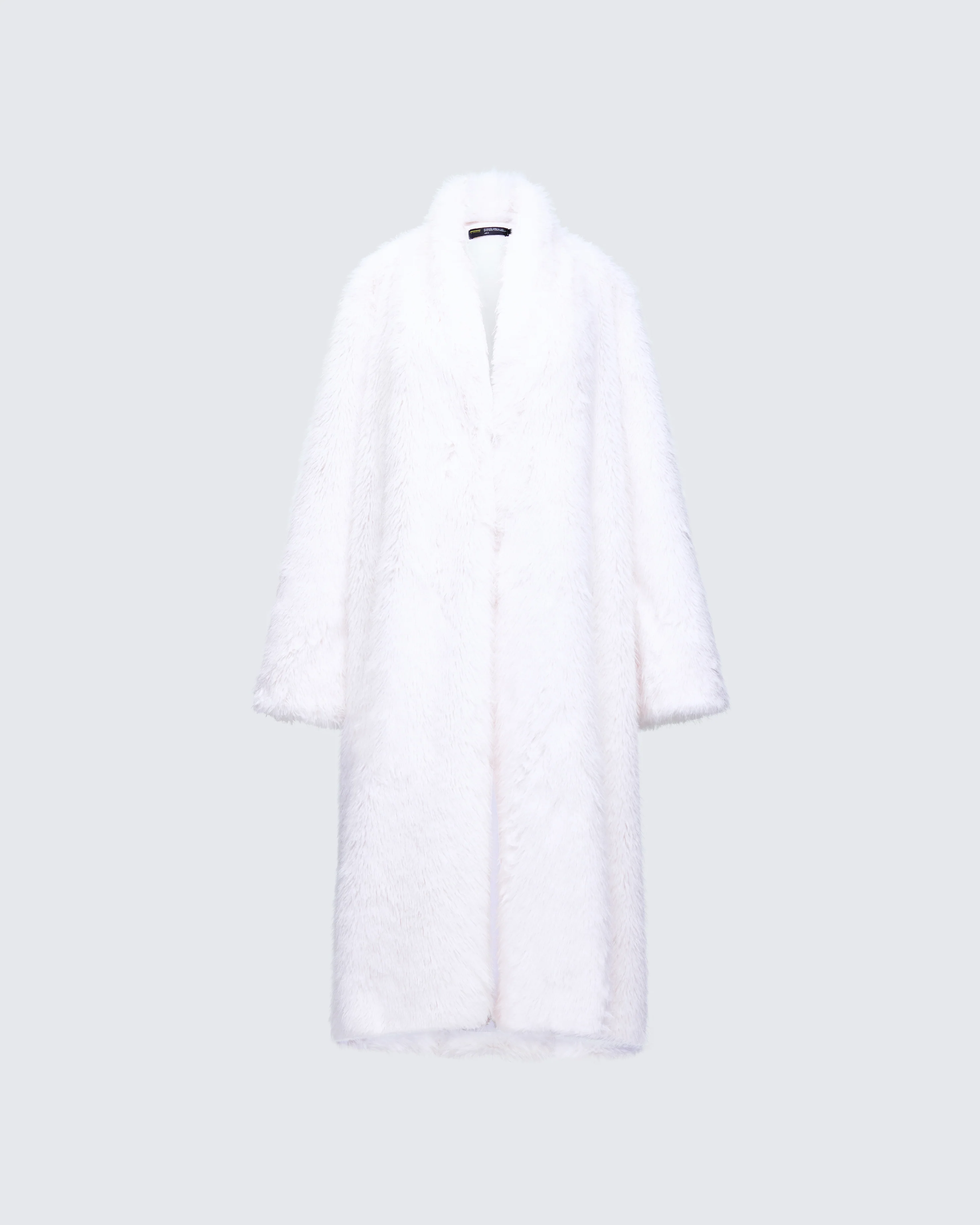 Rilena White Fur Set - Image 8