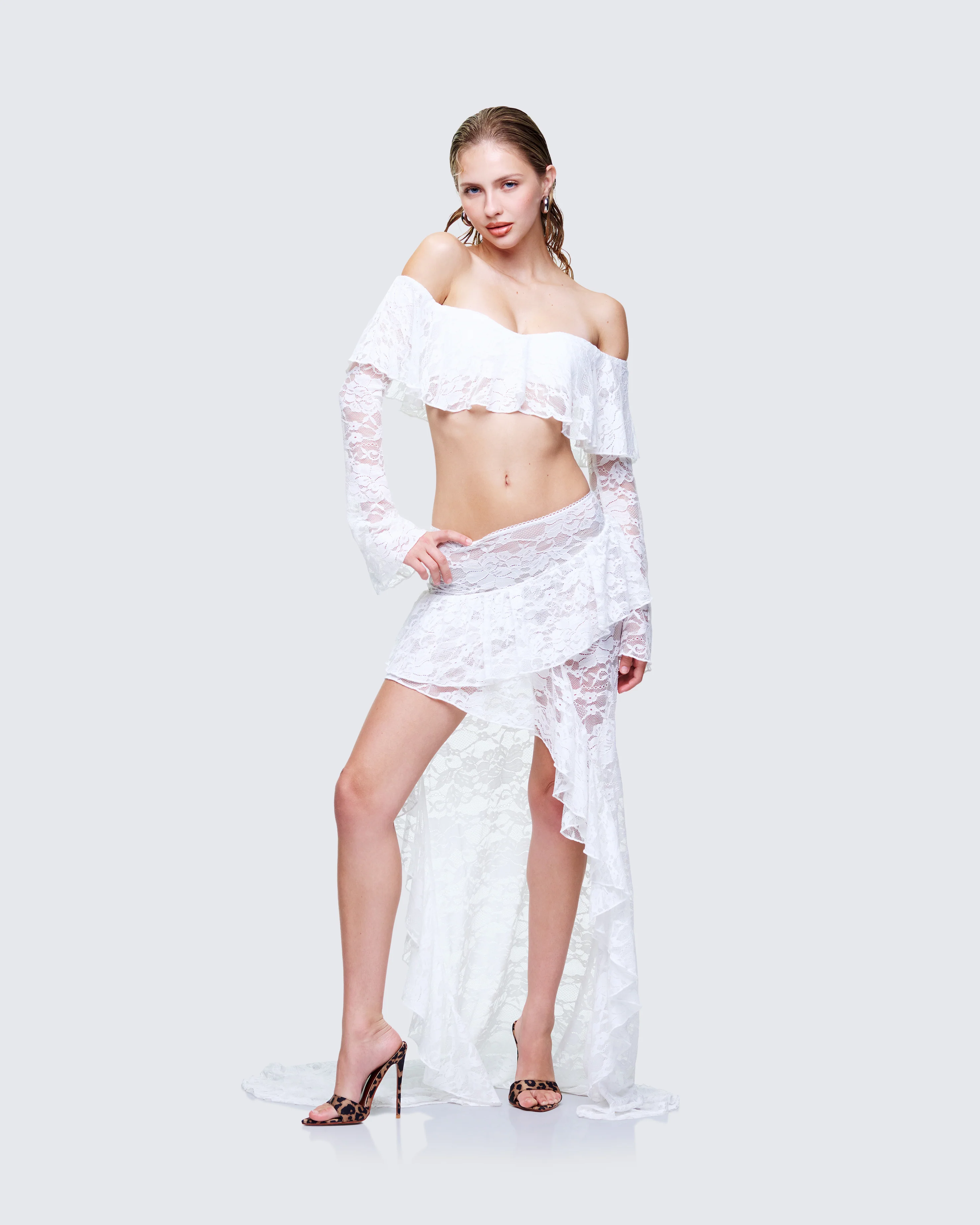 Rina White Lace Ruffle Bandeau Top - Image 5