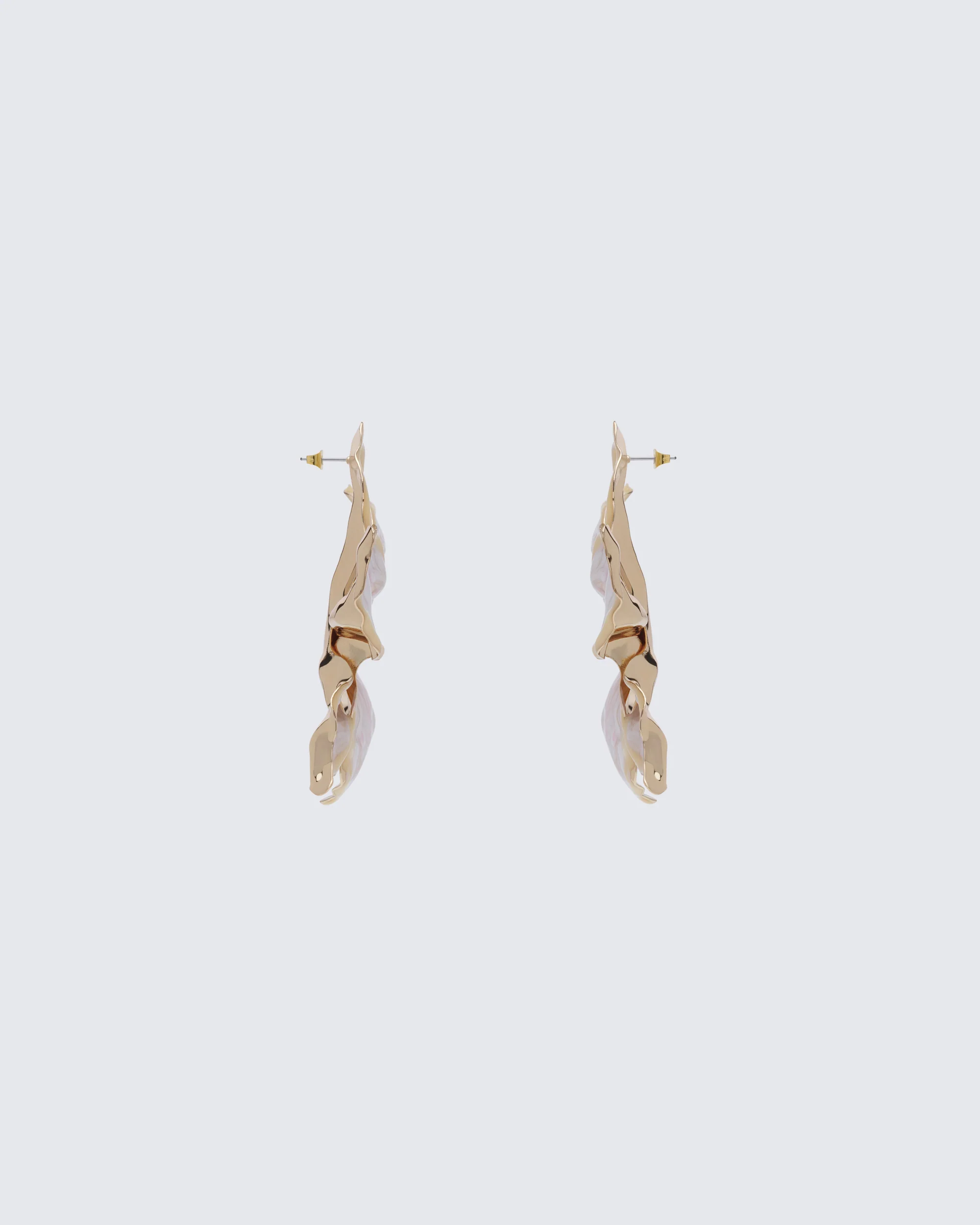 Sabira Ecru Orchid Earrings - Image 2