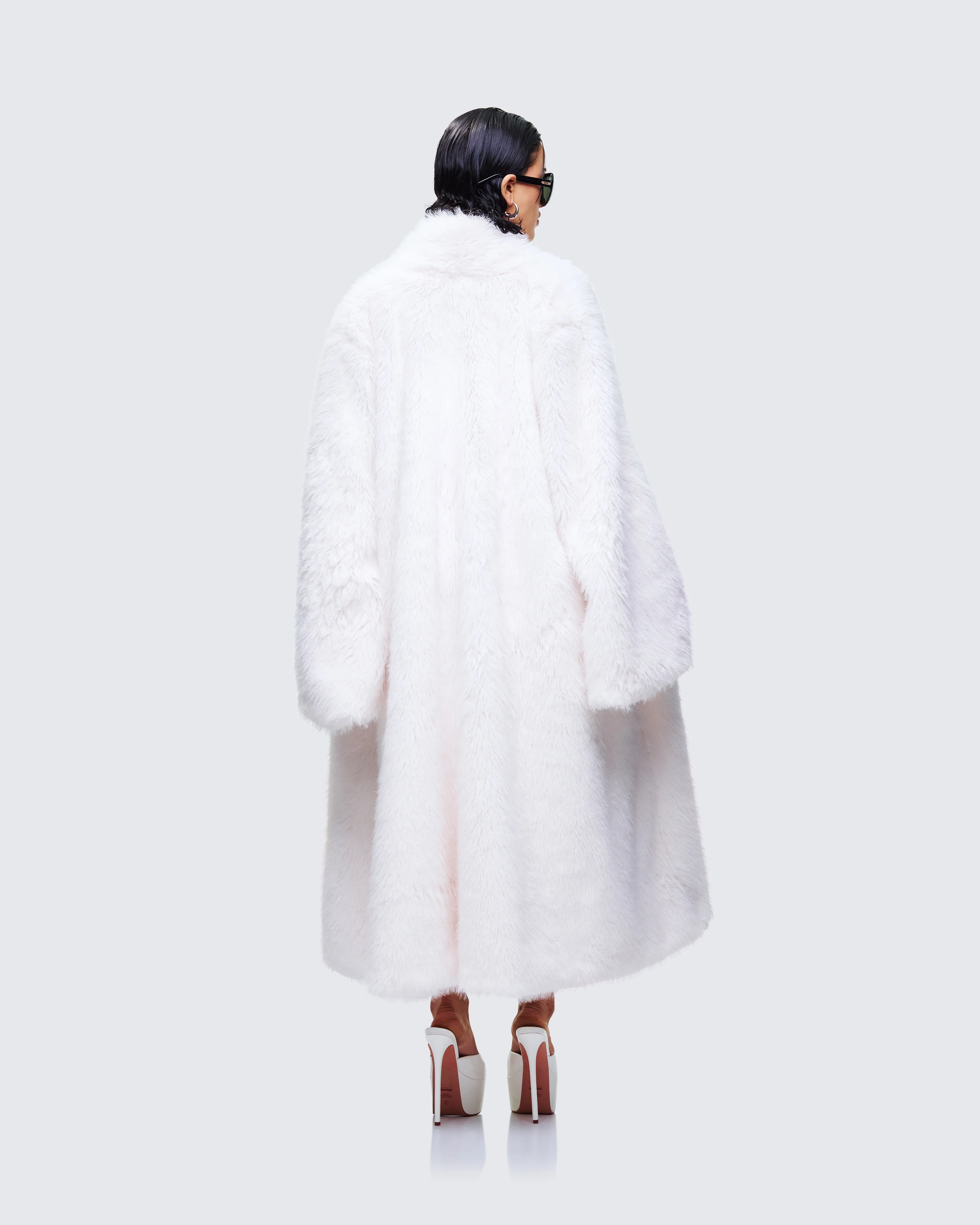Salina Fur Set  - Image 14