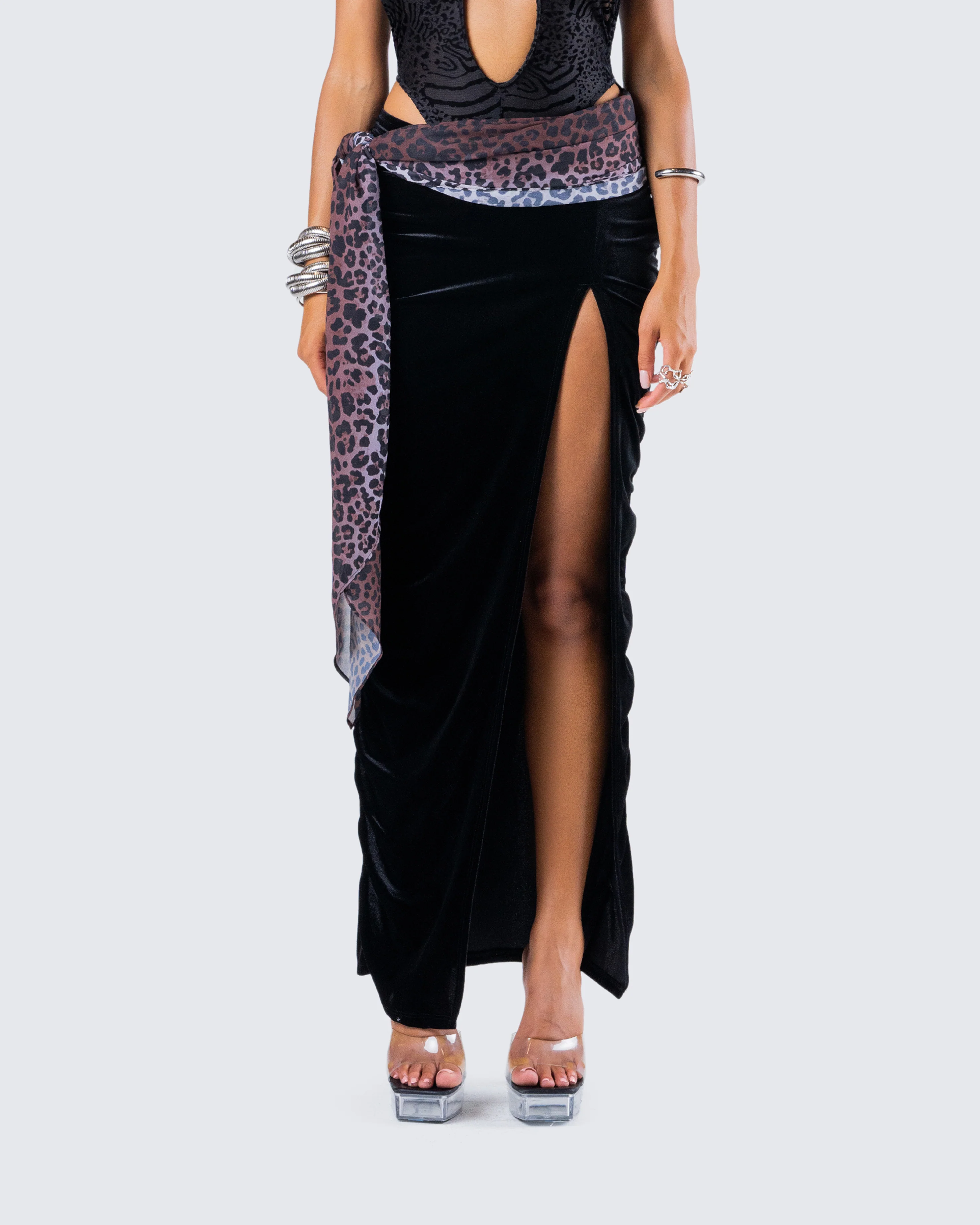 Samantha Black Velvet Maxi Skirt - Image 4