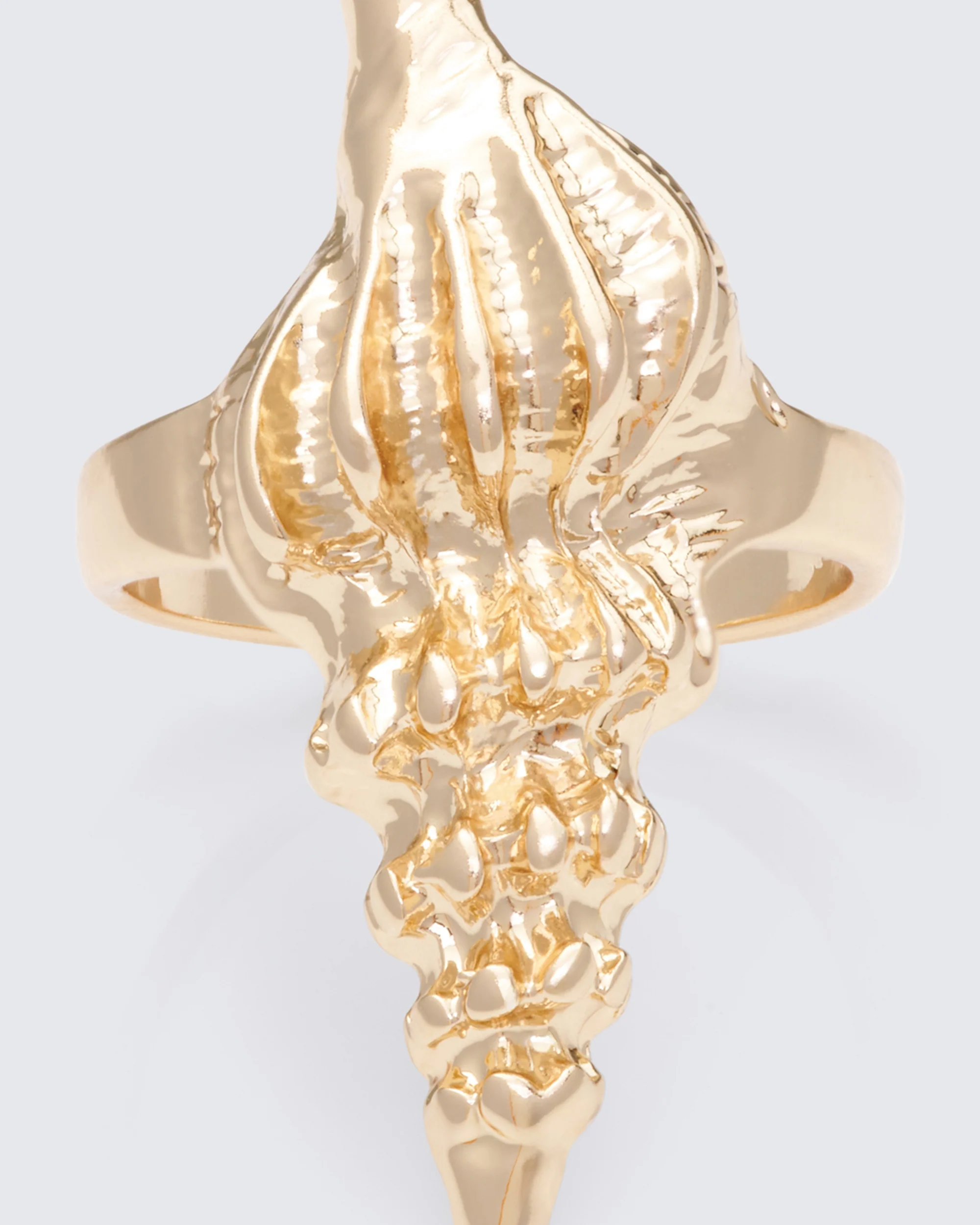 Skadi Gold Seashell Ring - Image 3