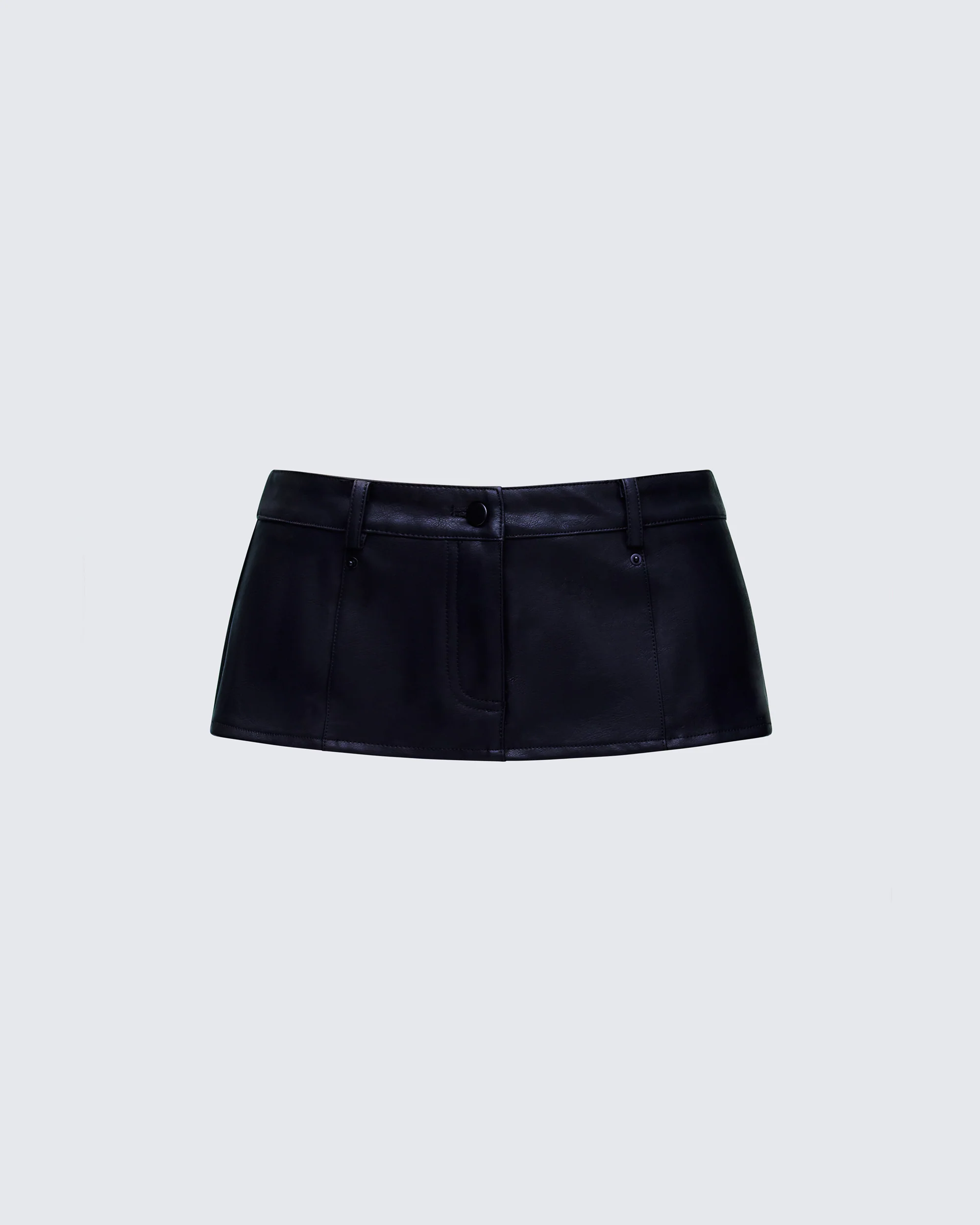 Danira Leather Set - Image 7