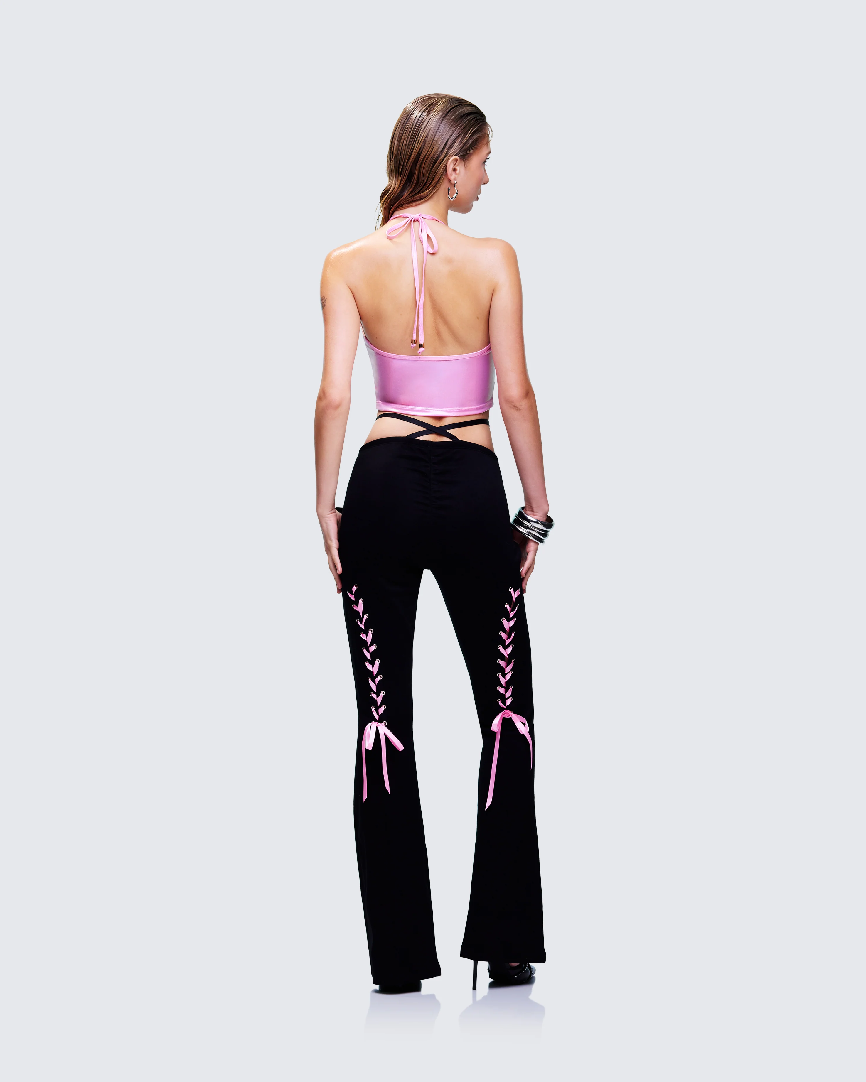 Vashti Metallic Set
- Image 5