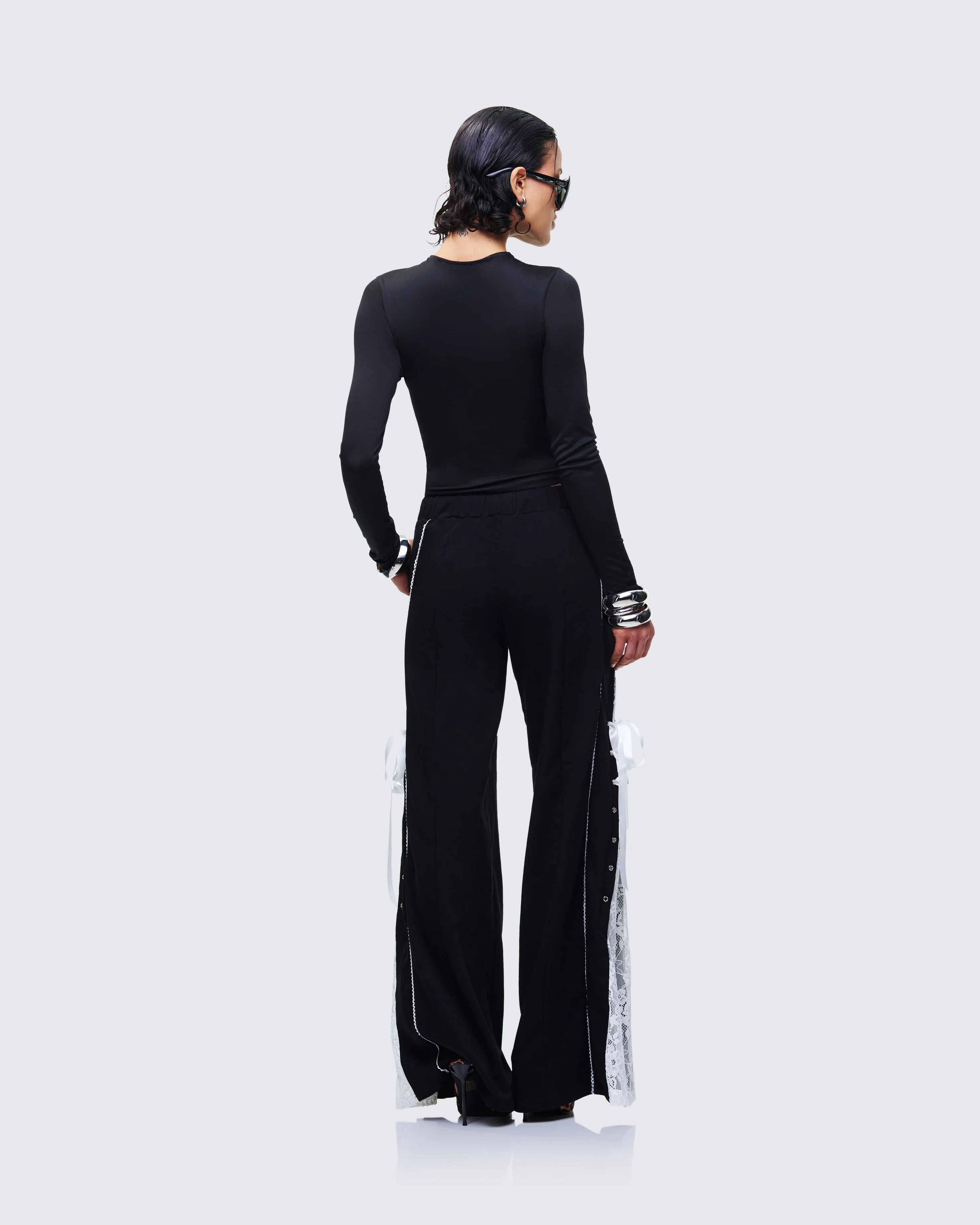 Corbyn Black Set - Image 8
