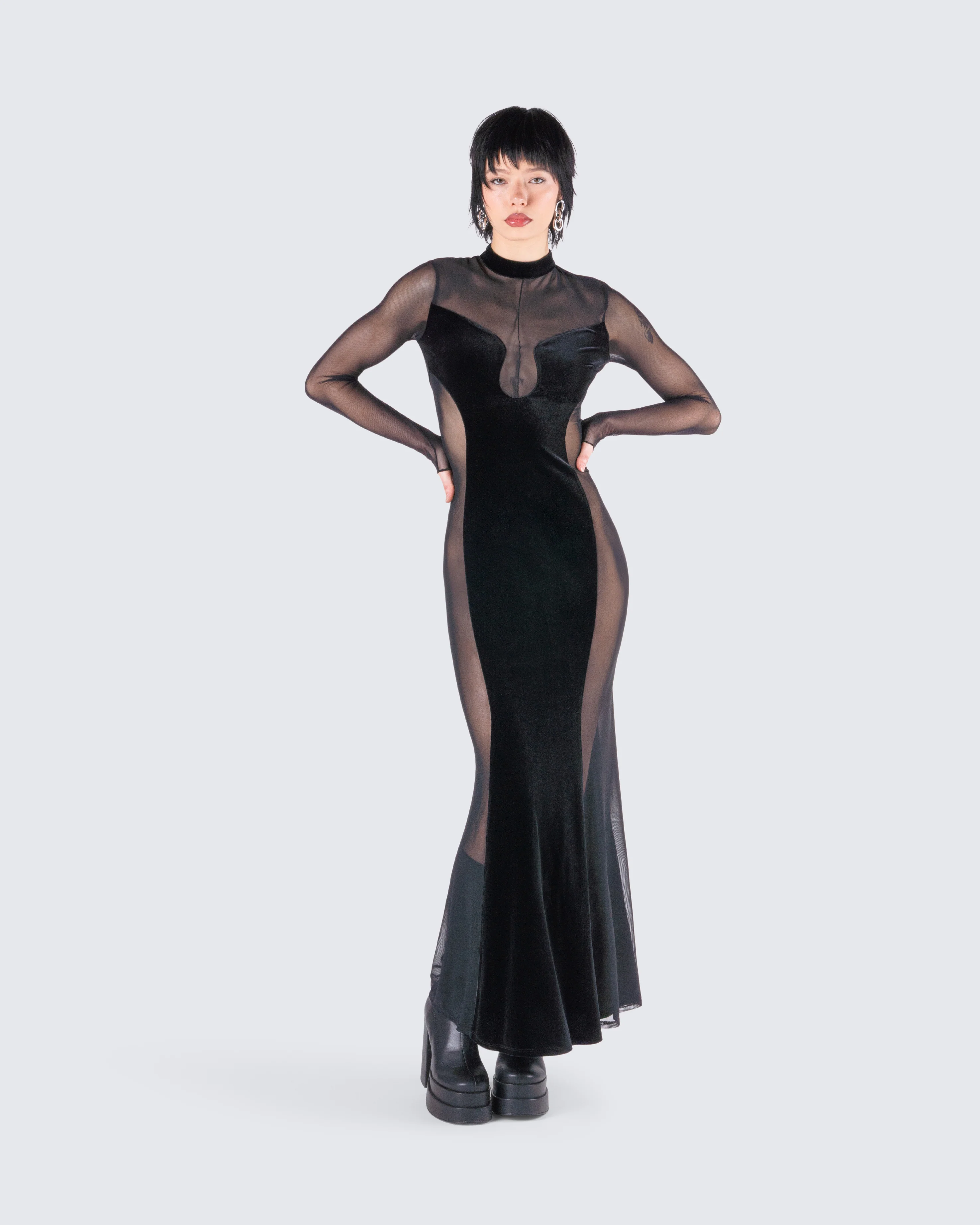 Wilma Black Velvet Paneled Gown - Image 8